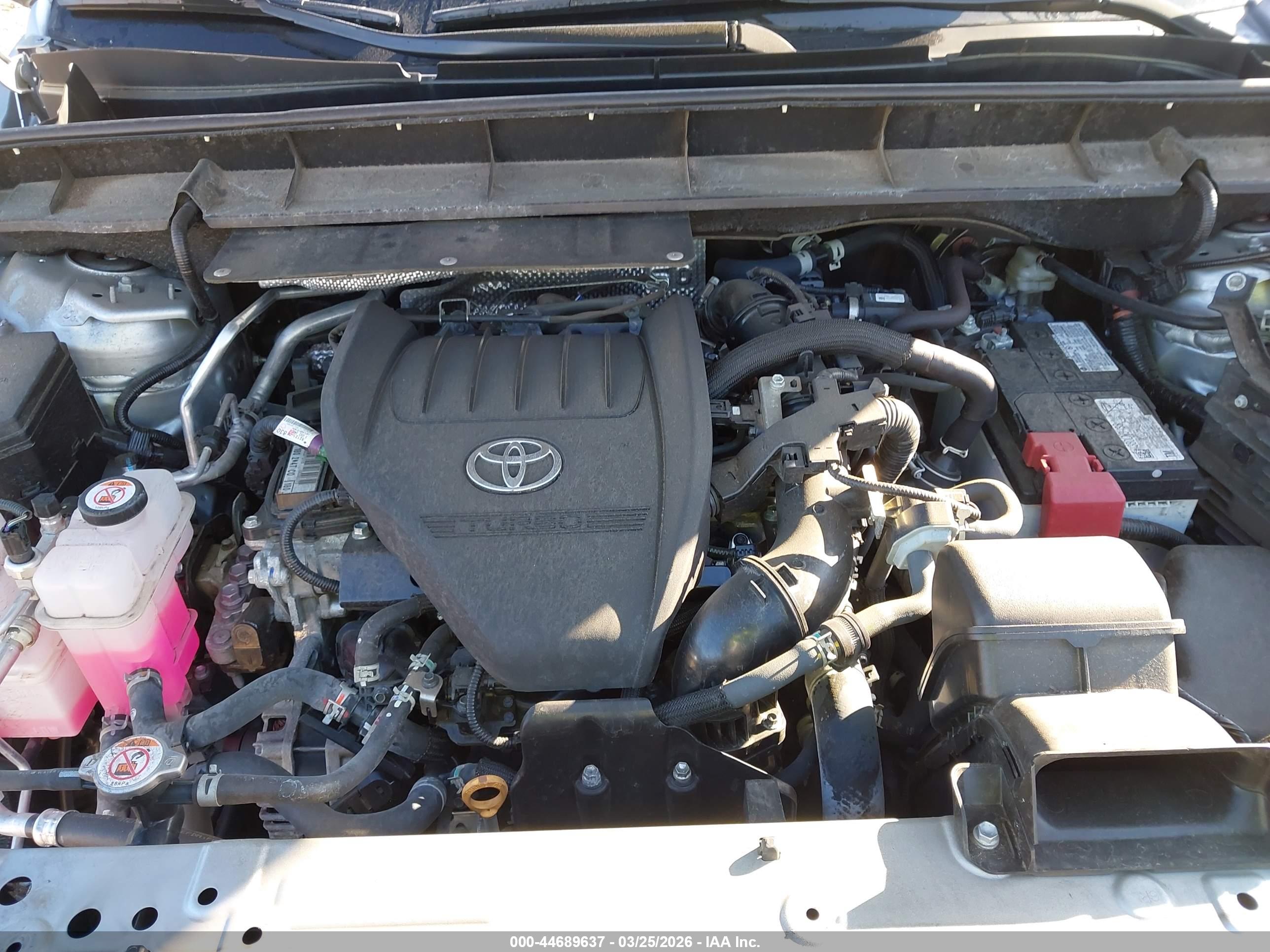 TOYOTA HIGHLANDER image 10