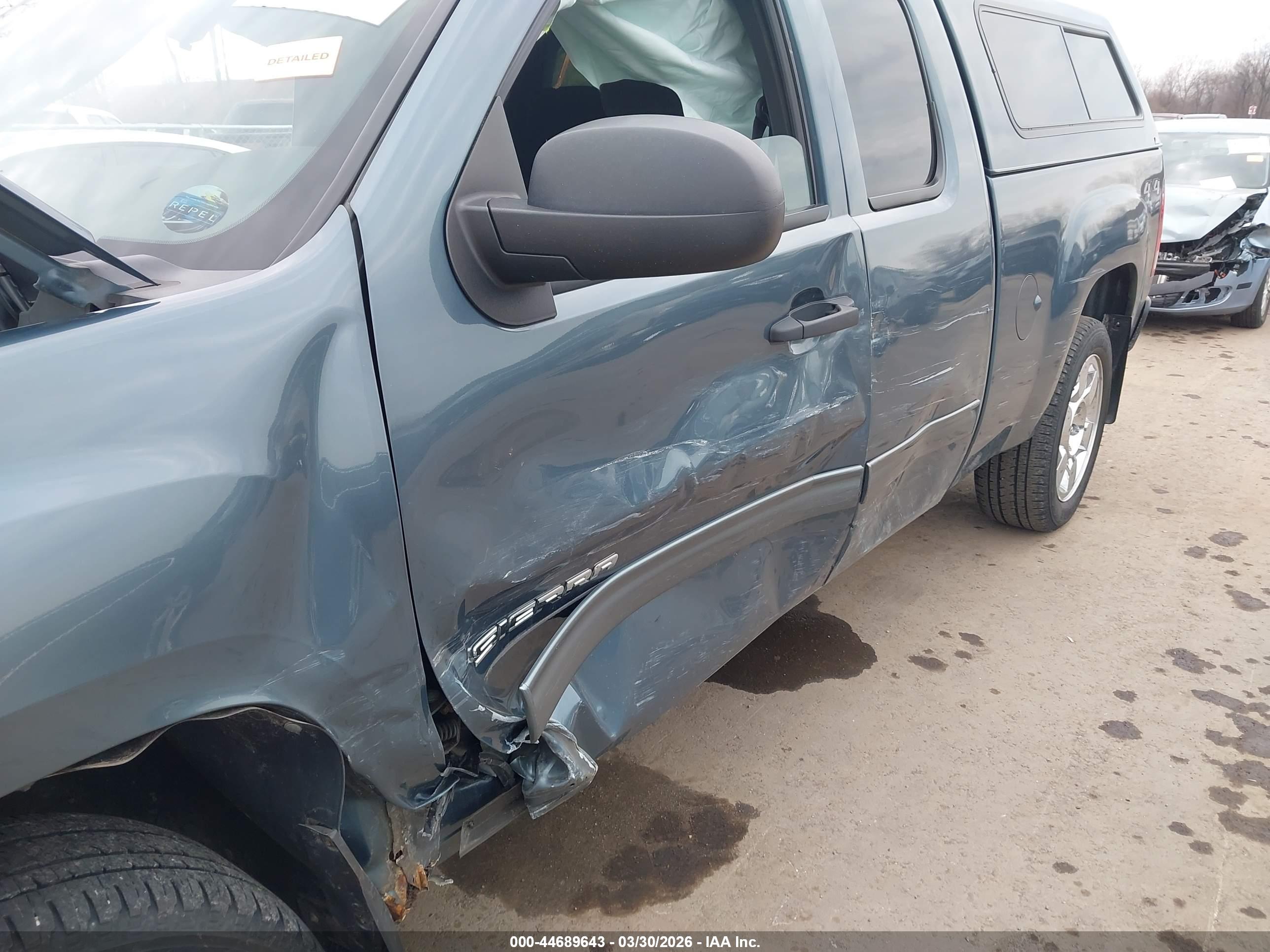 GMC SIERRA image 6