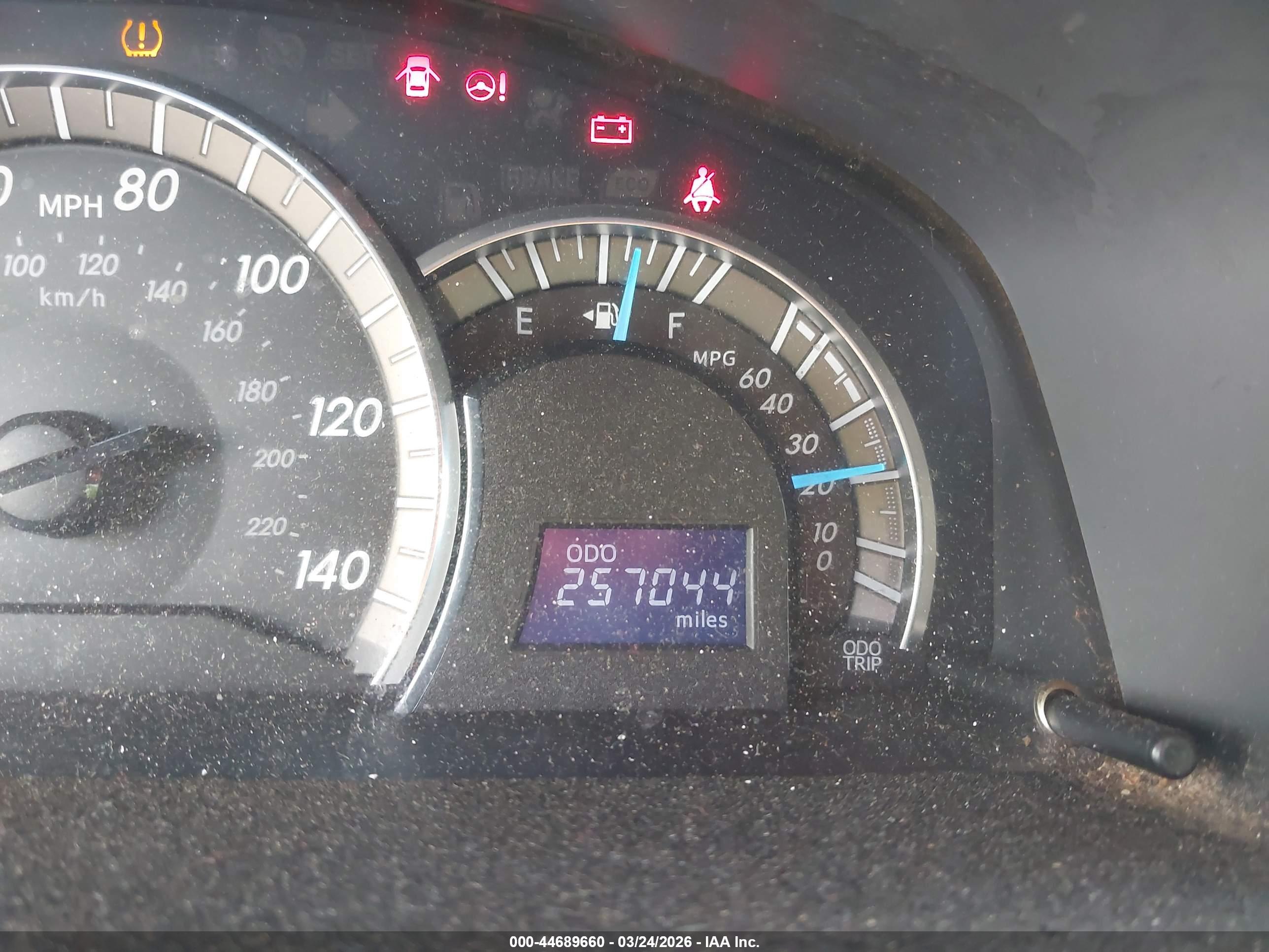 TOYOTA CAMRY image 7