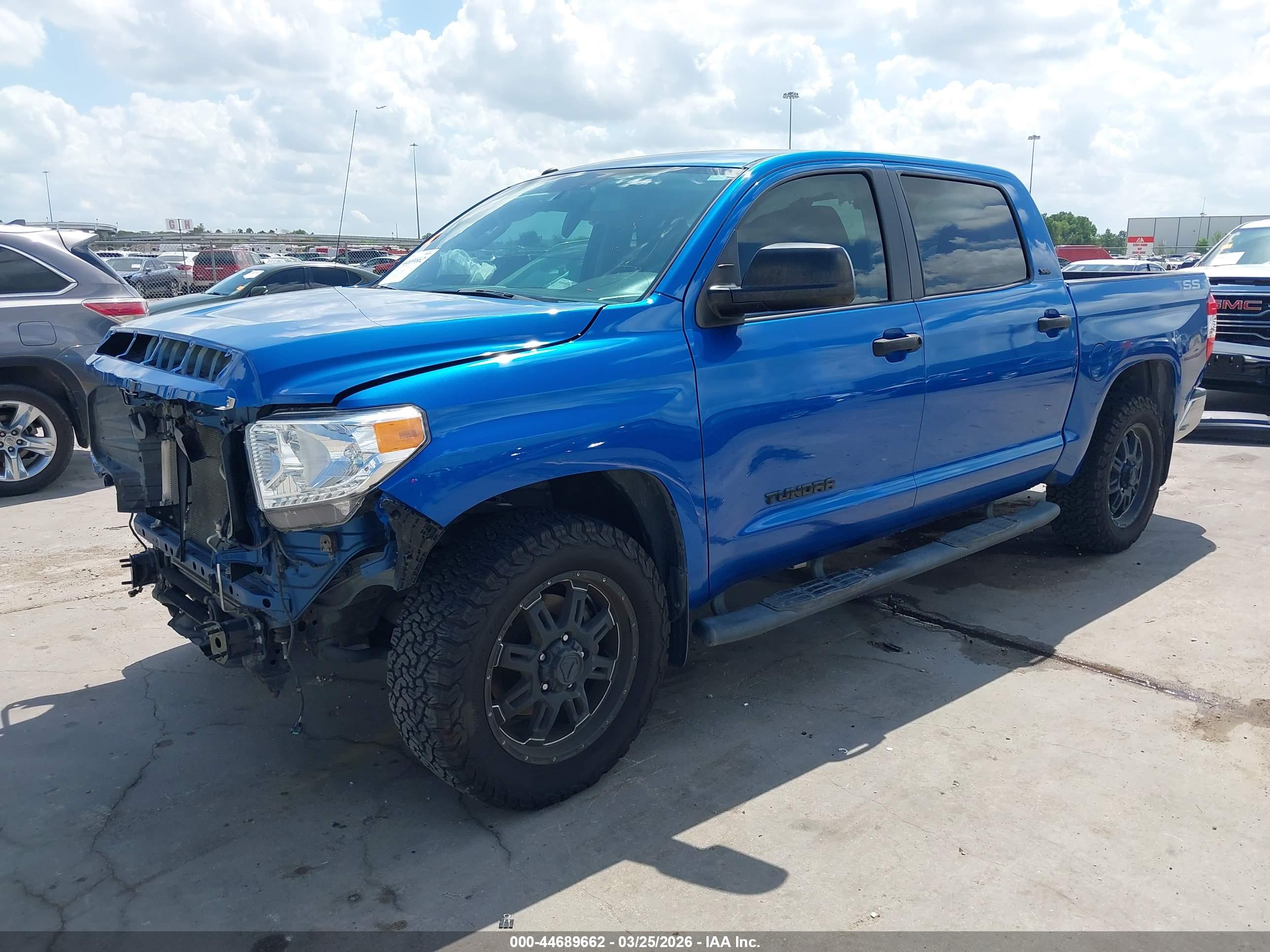 TOYOTA TUNDRA image 2