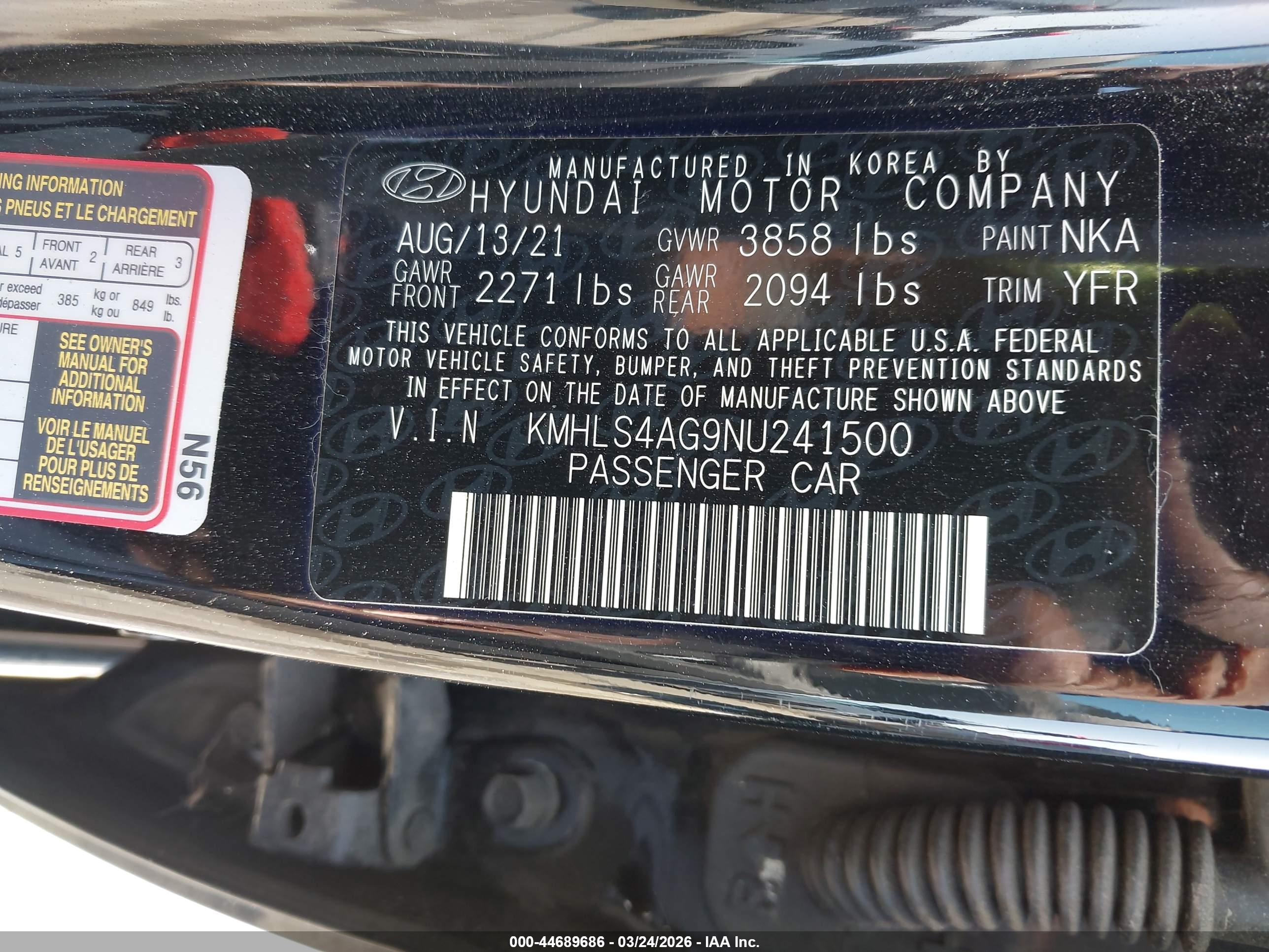 HYUNDAI ELANTRA image 9