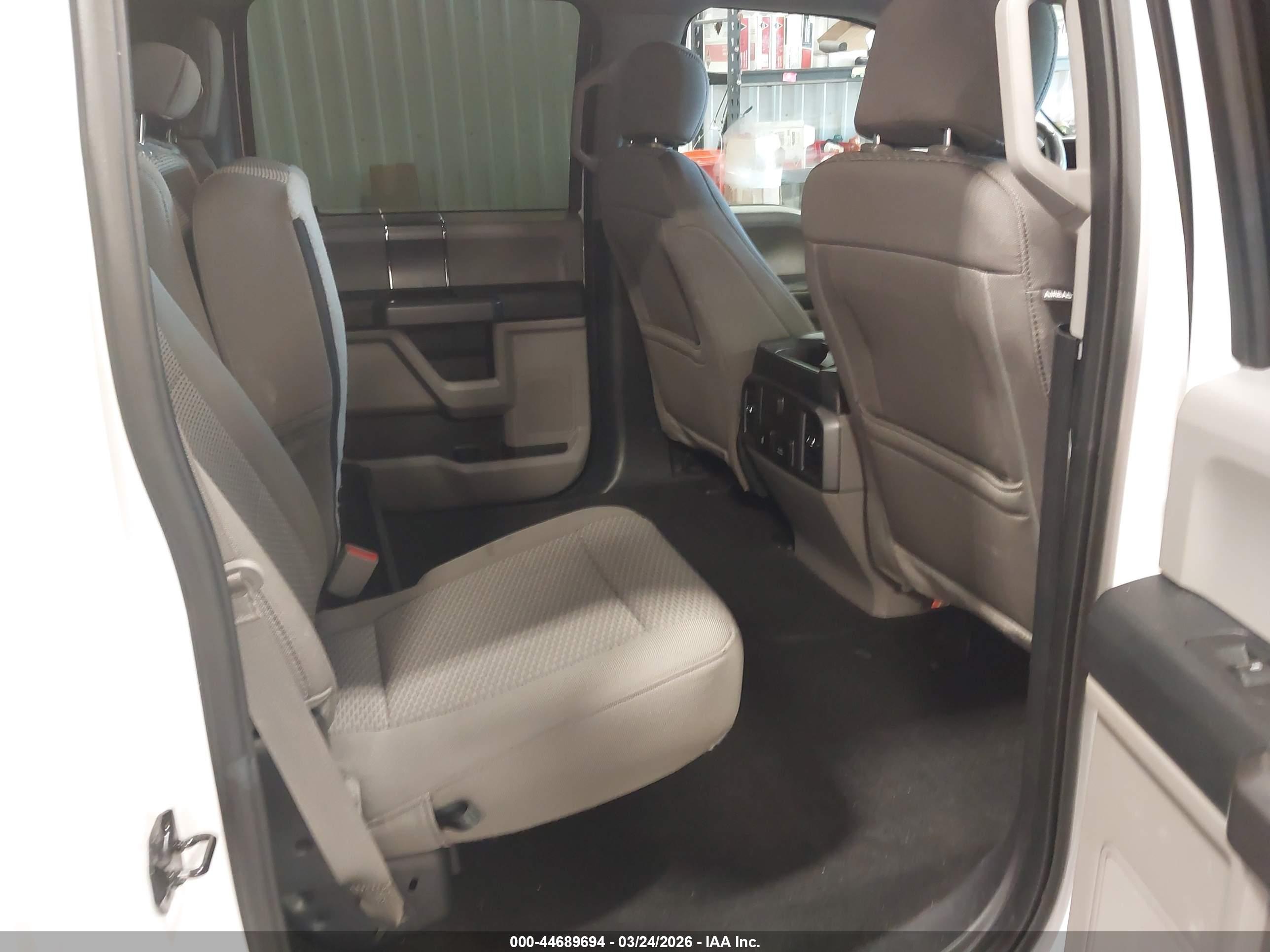 FORD F-150 image 8