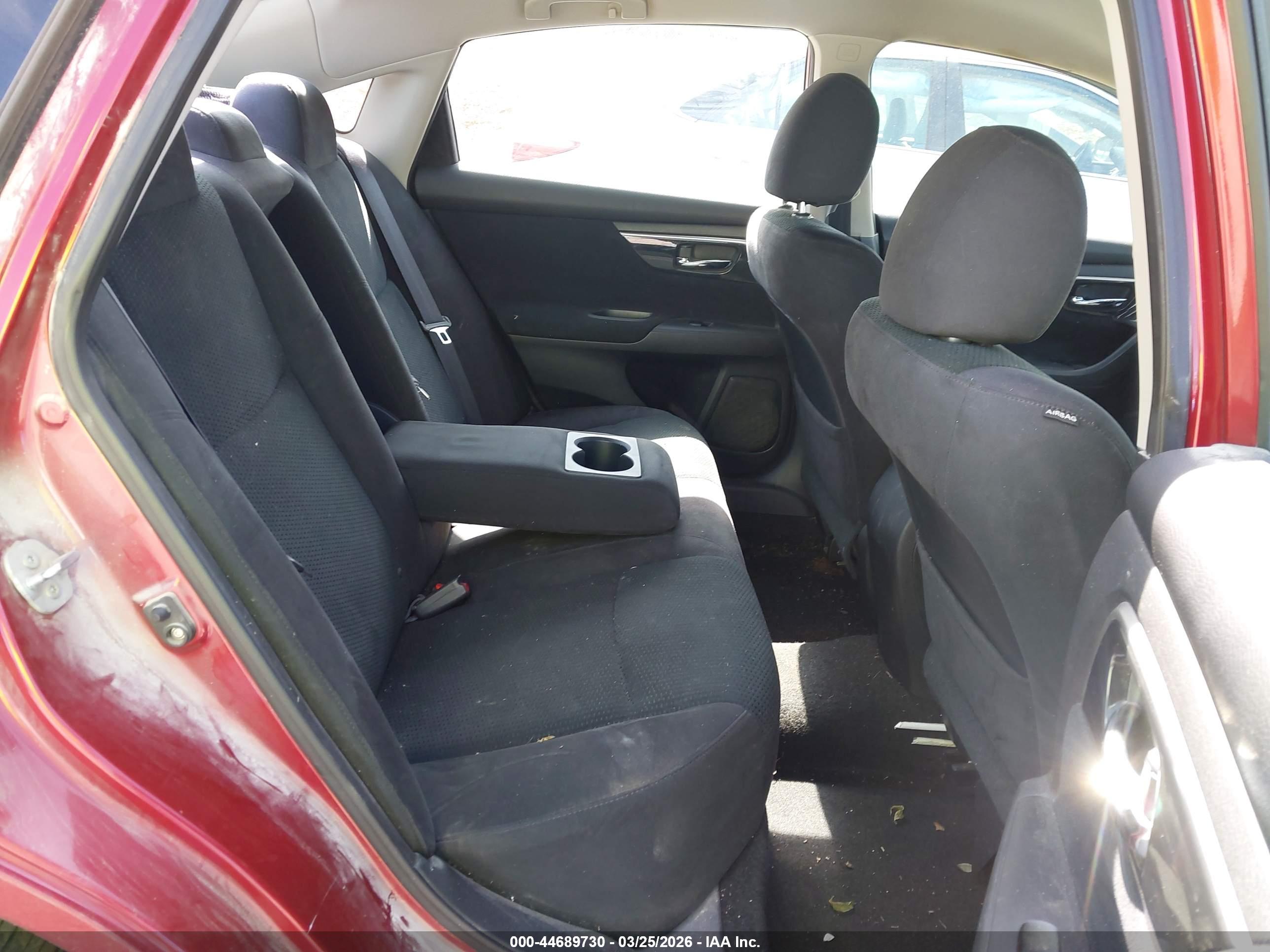 NISSAN ALTIMA image 8