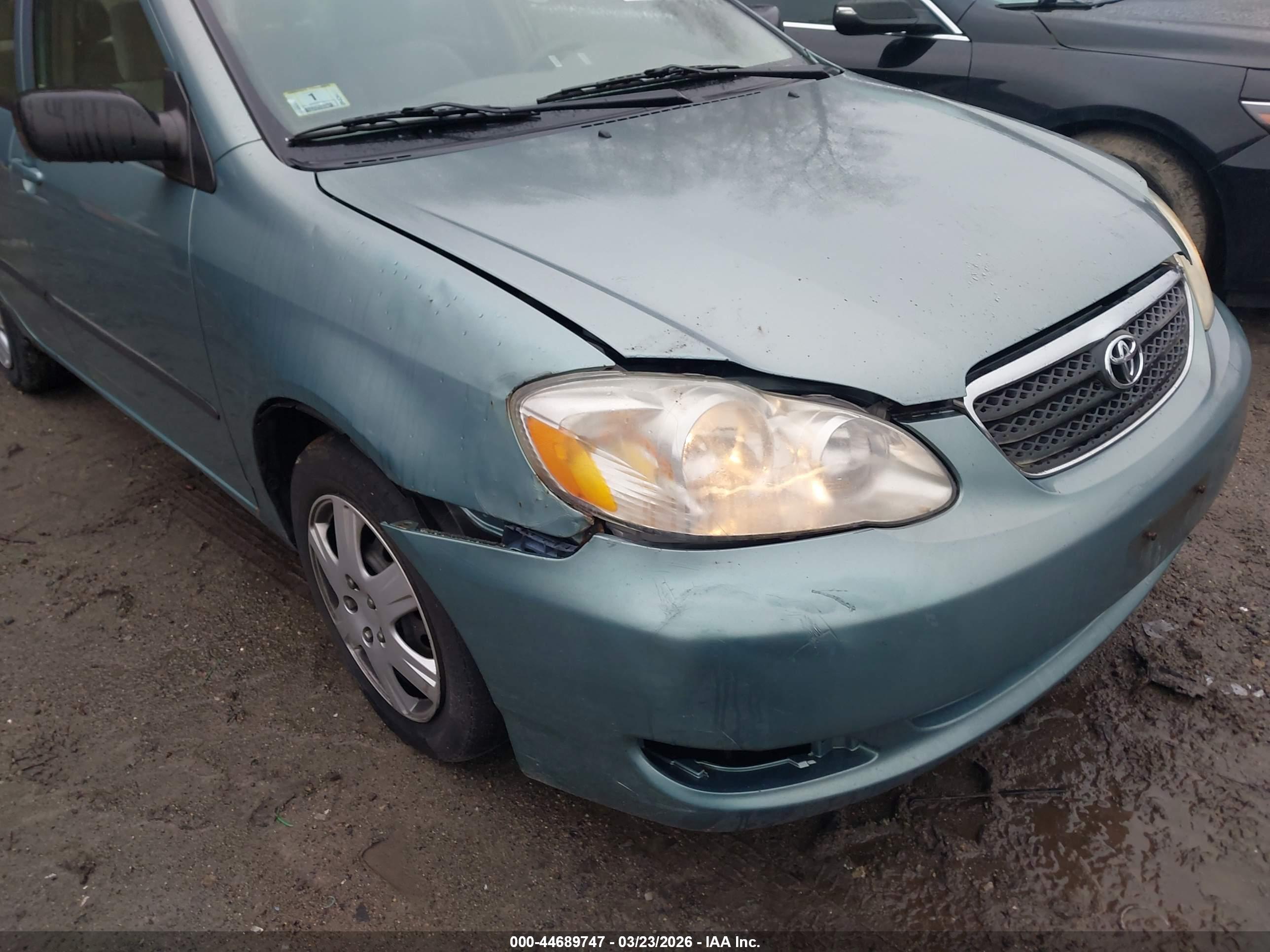 TOYOTA COROLLA image 6