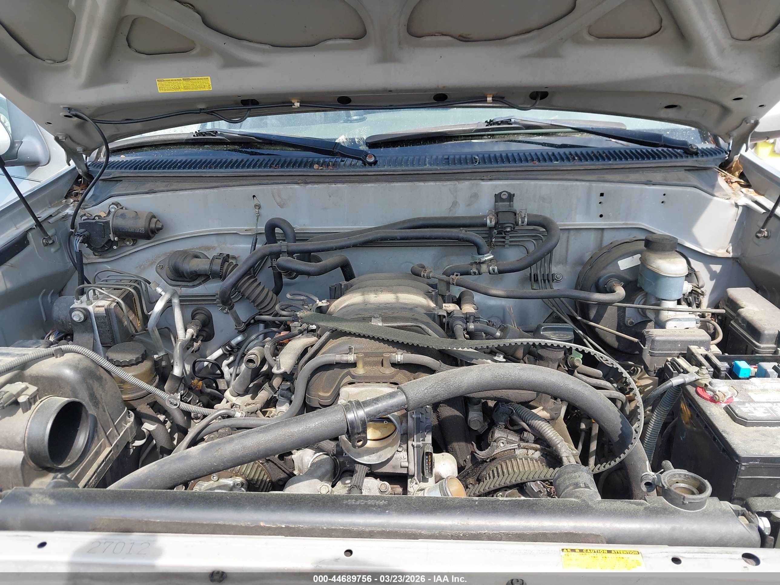 TOYOTA SEQUOIA image 10