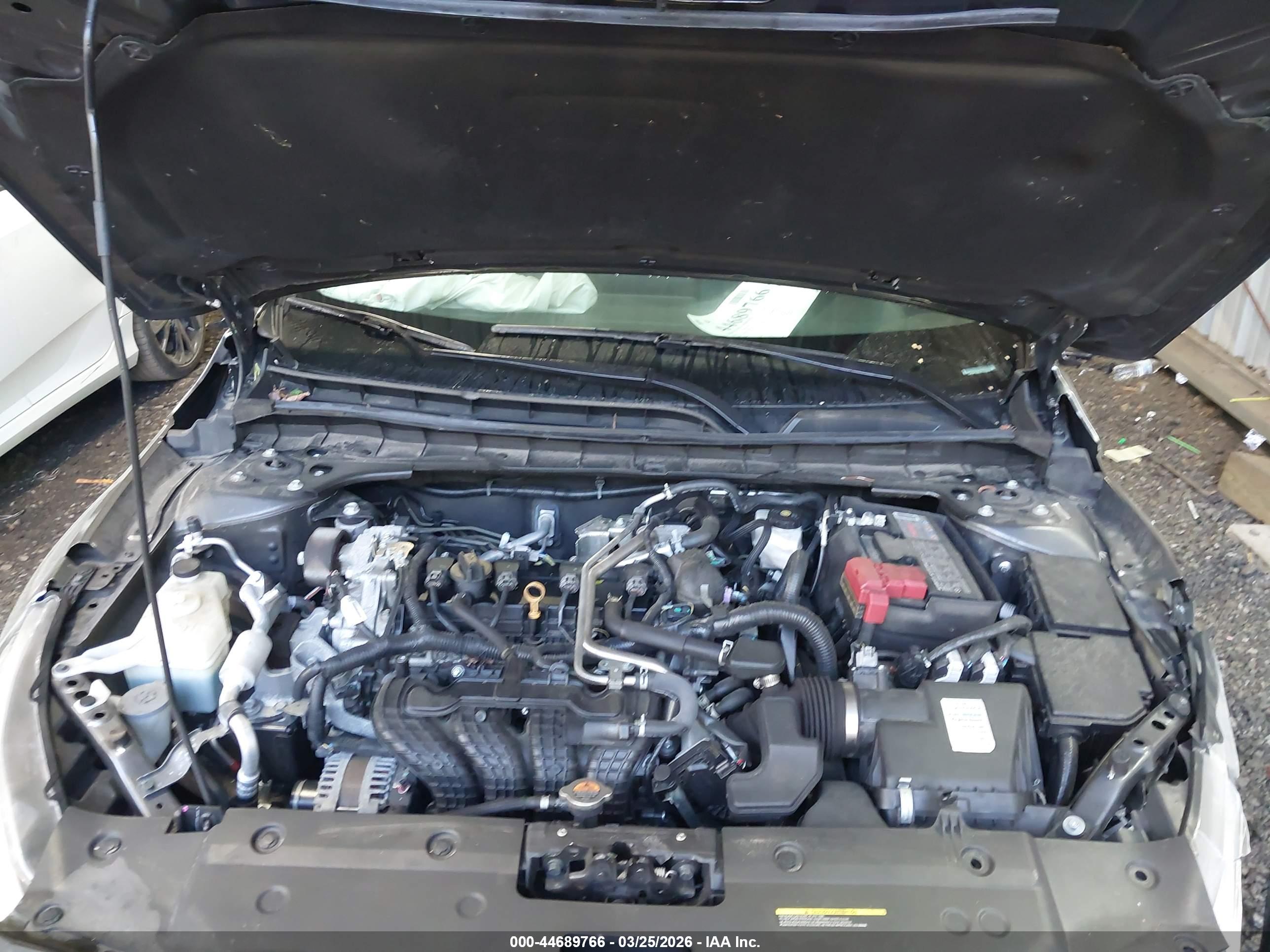 NISSAN ALTIMA image 10