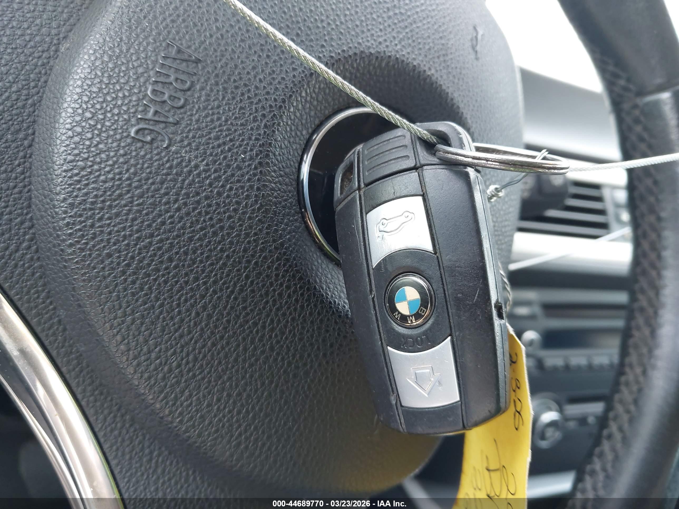 BMW 328I image 11