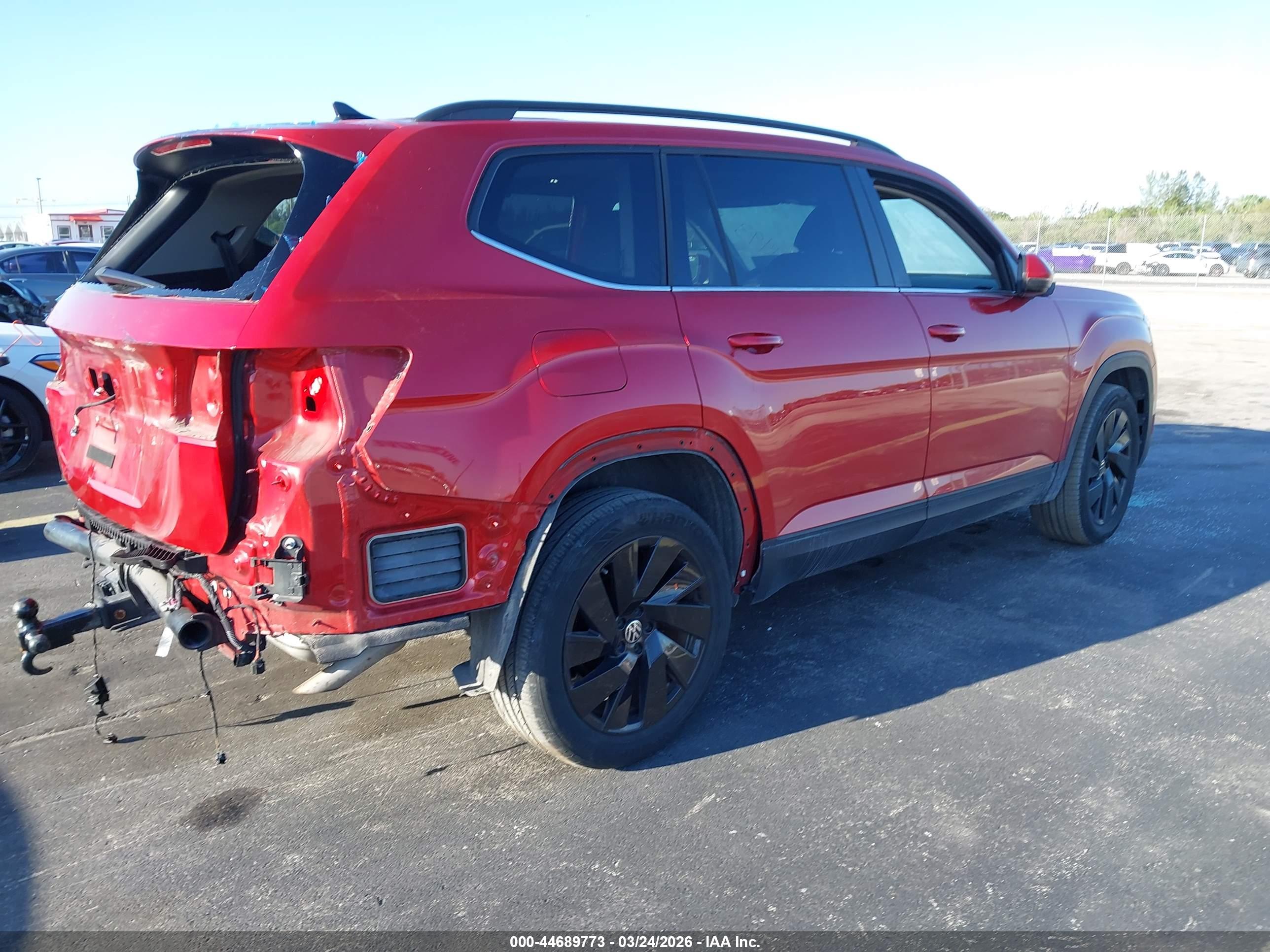 VOLKSWAGEN ATLAS image 4