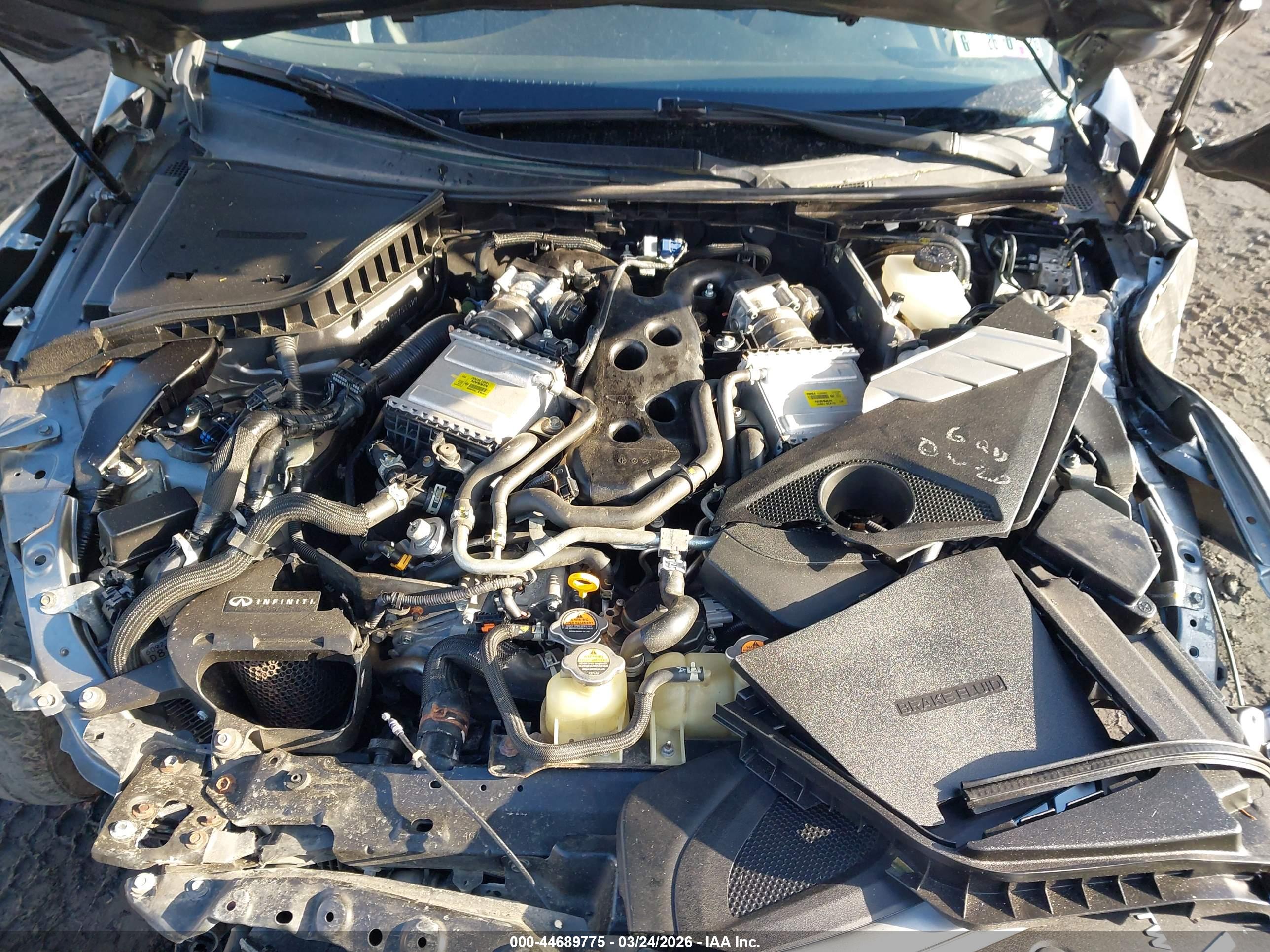 INFINITI Q50 image 10