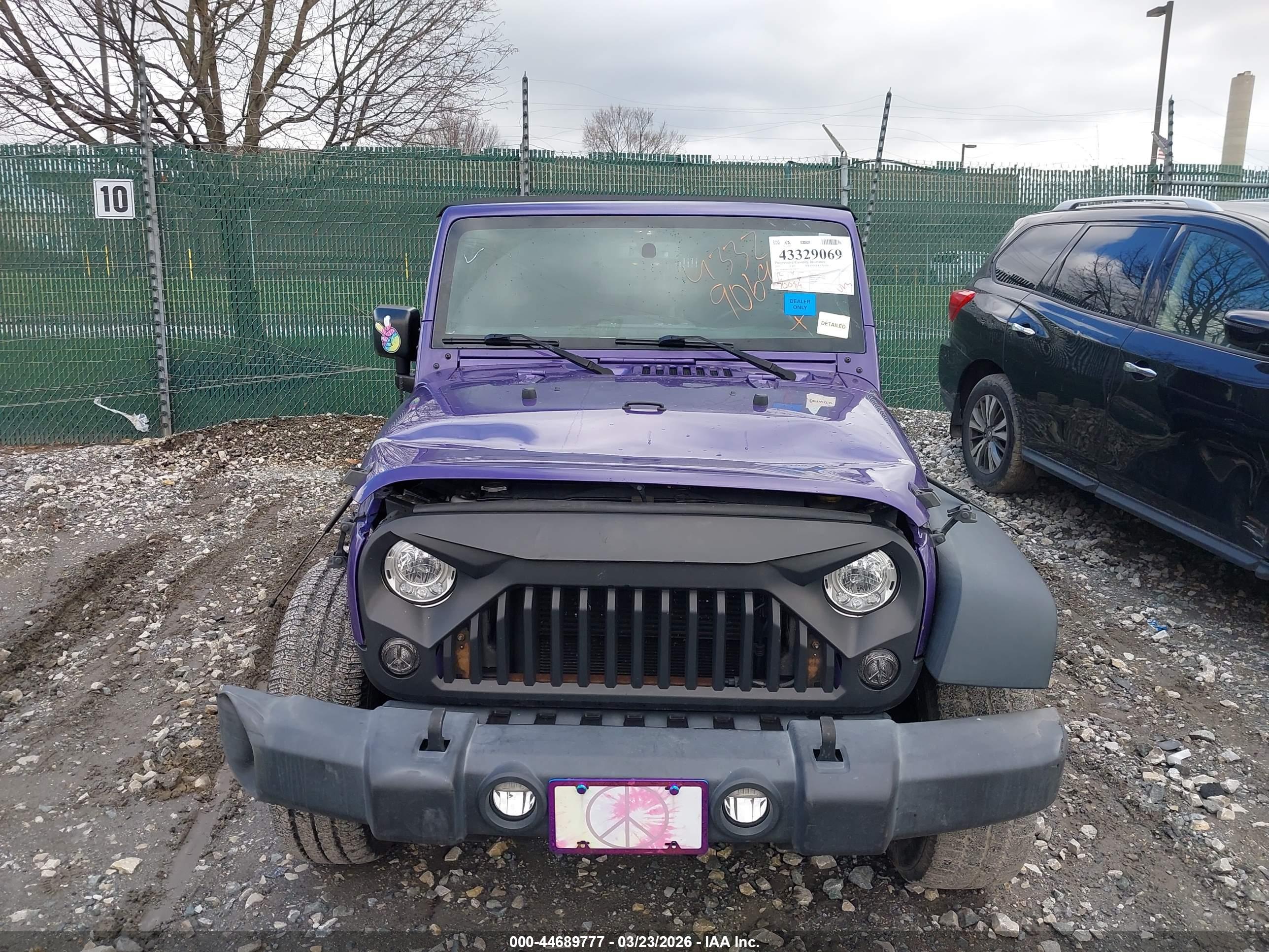 JEEP WRANGLER image 6