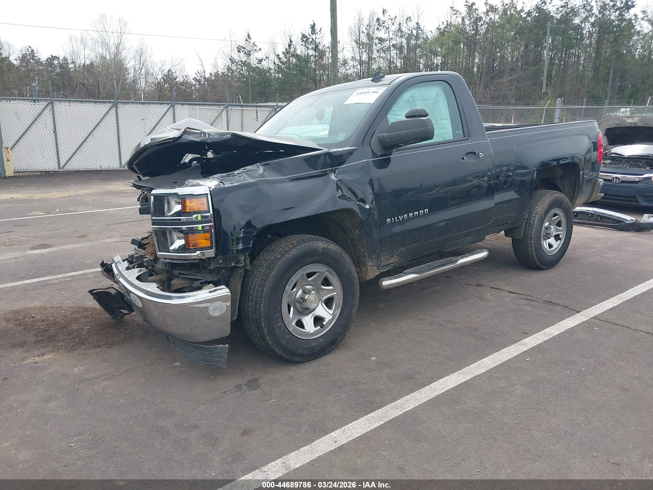 CHEVROLET SILVERADO image 2