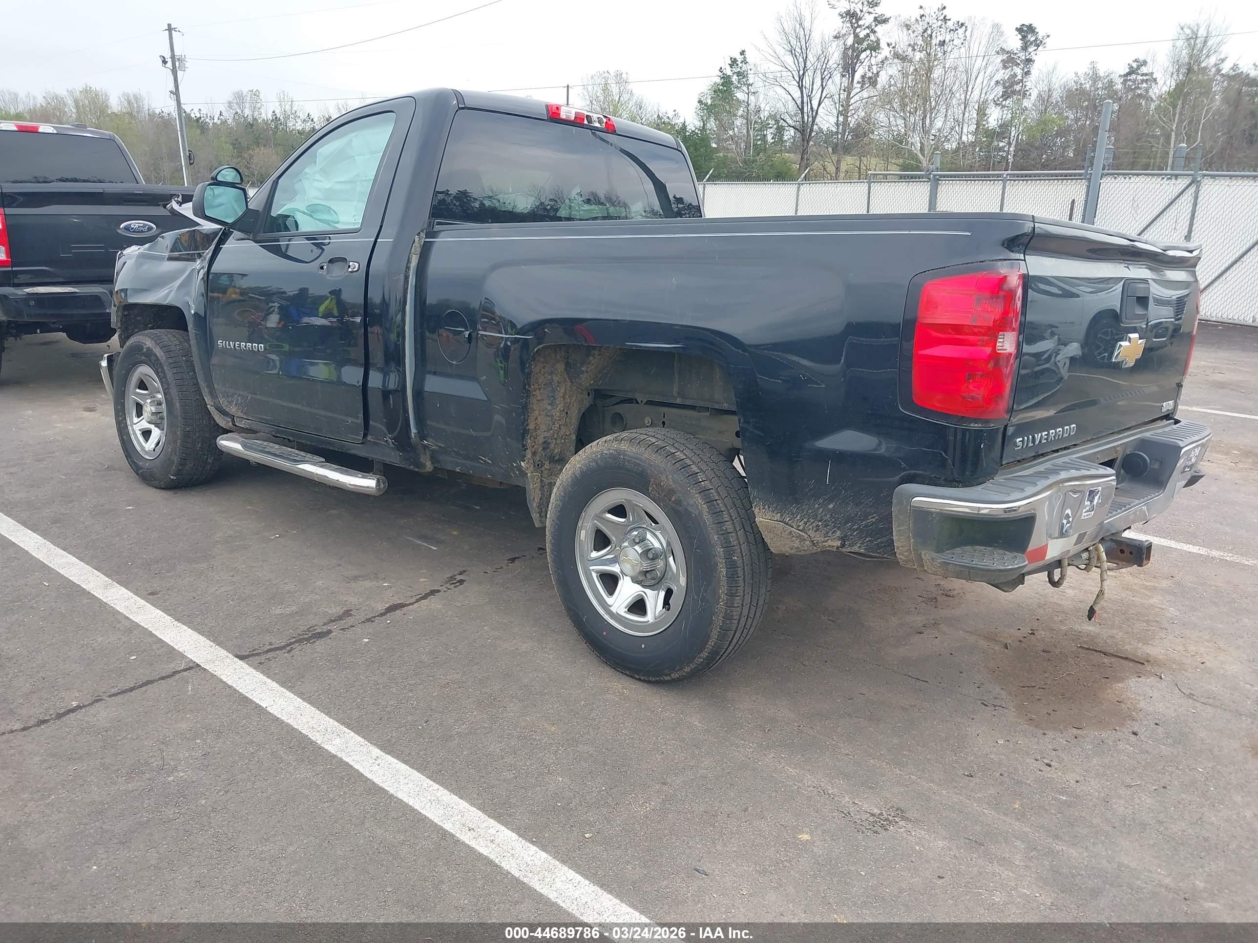 CHEVROLET SILVERADO image 3