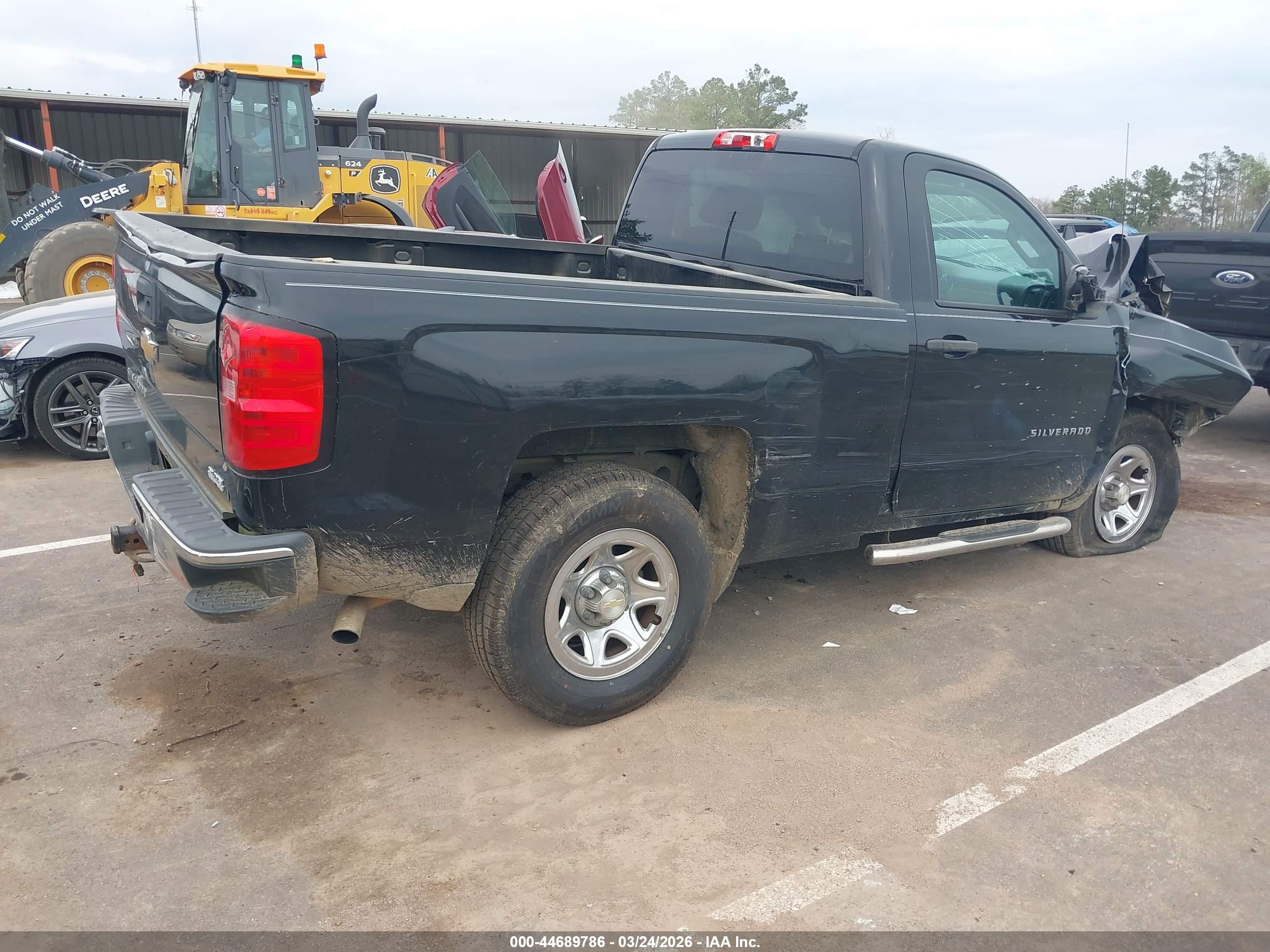 CHEVROLET SILVERADO image 4
