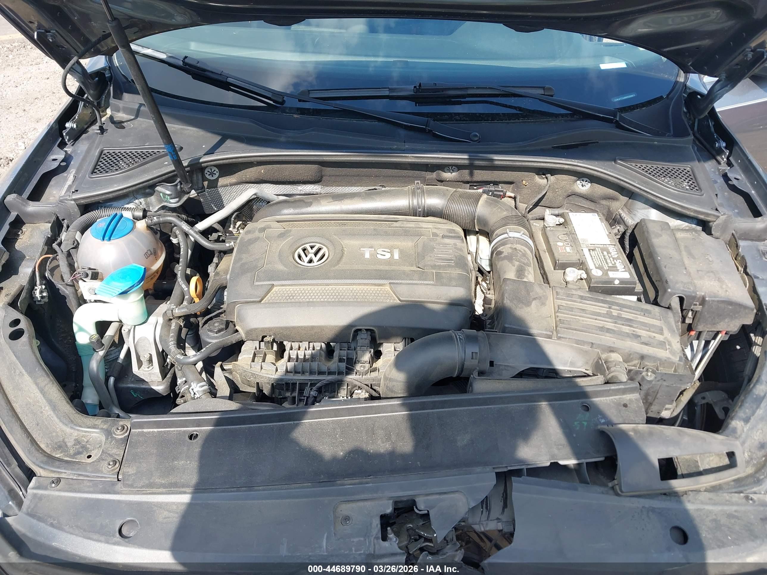 VOLKSWAGEN PASSAT image 10