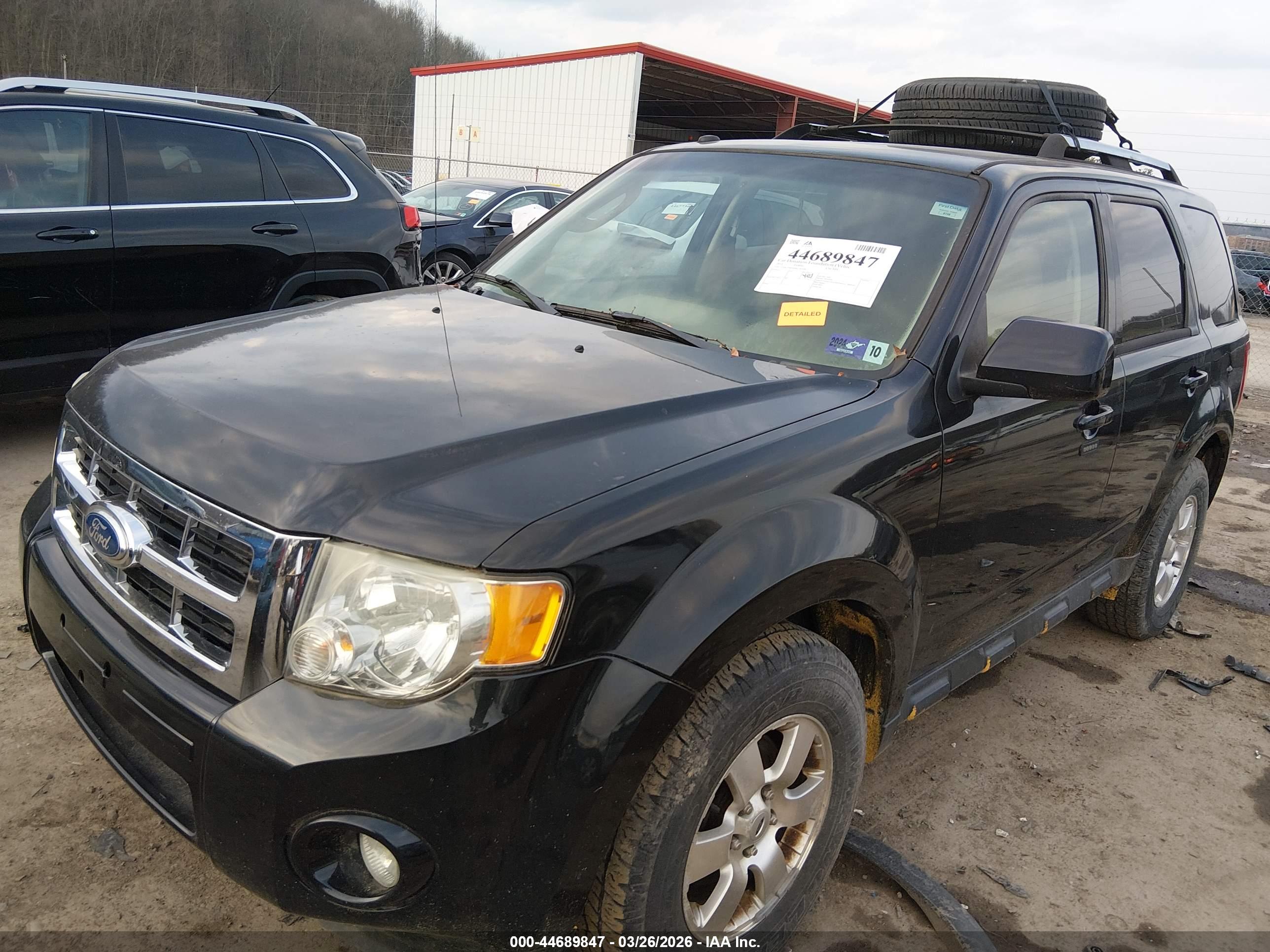 FORD ESCAPE image 2