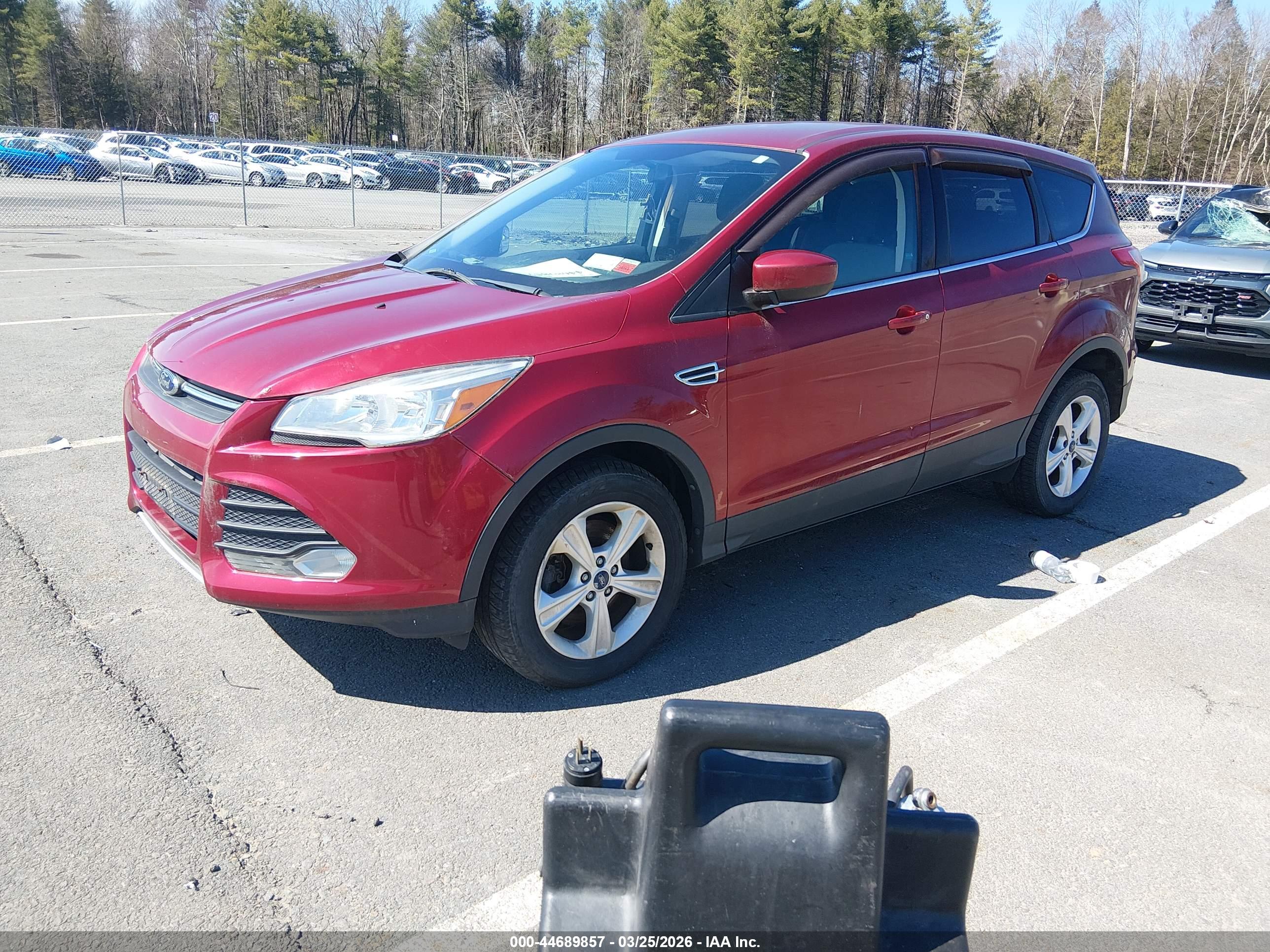 FORD ESCAPE image 2