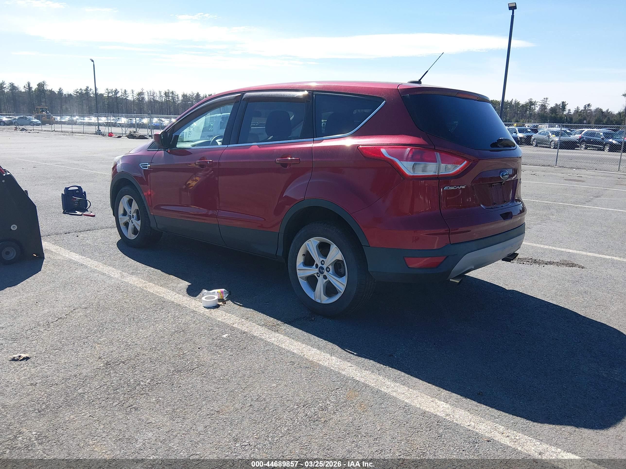 FORD ESCAPE image 3