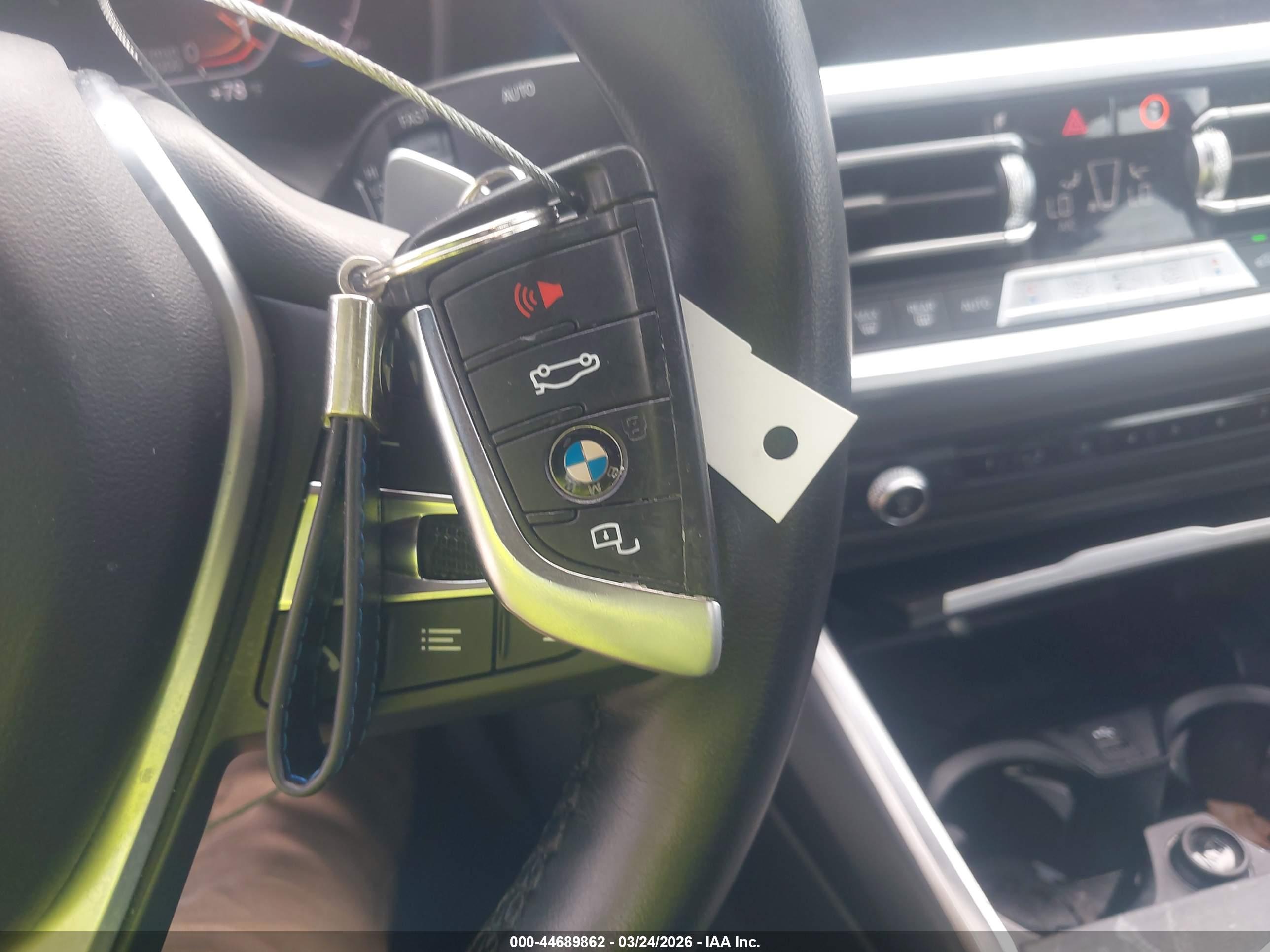 BMW 330I image 11