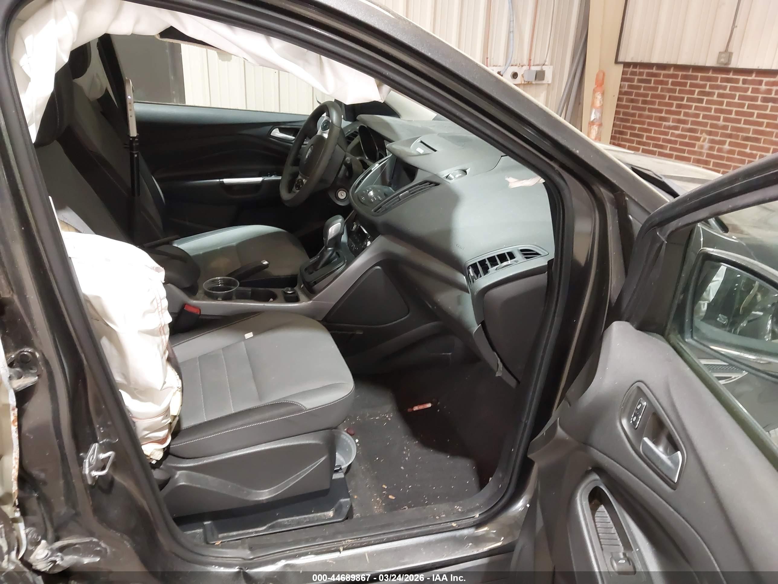 FORD ESCAPE image 5