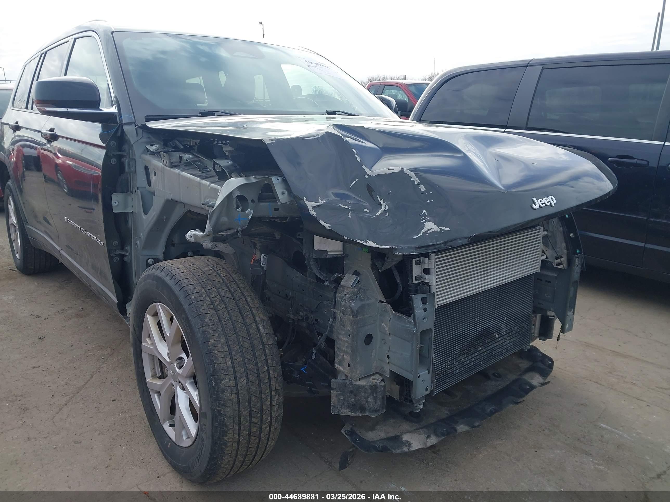 JEEP GRAND image 6