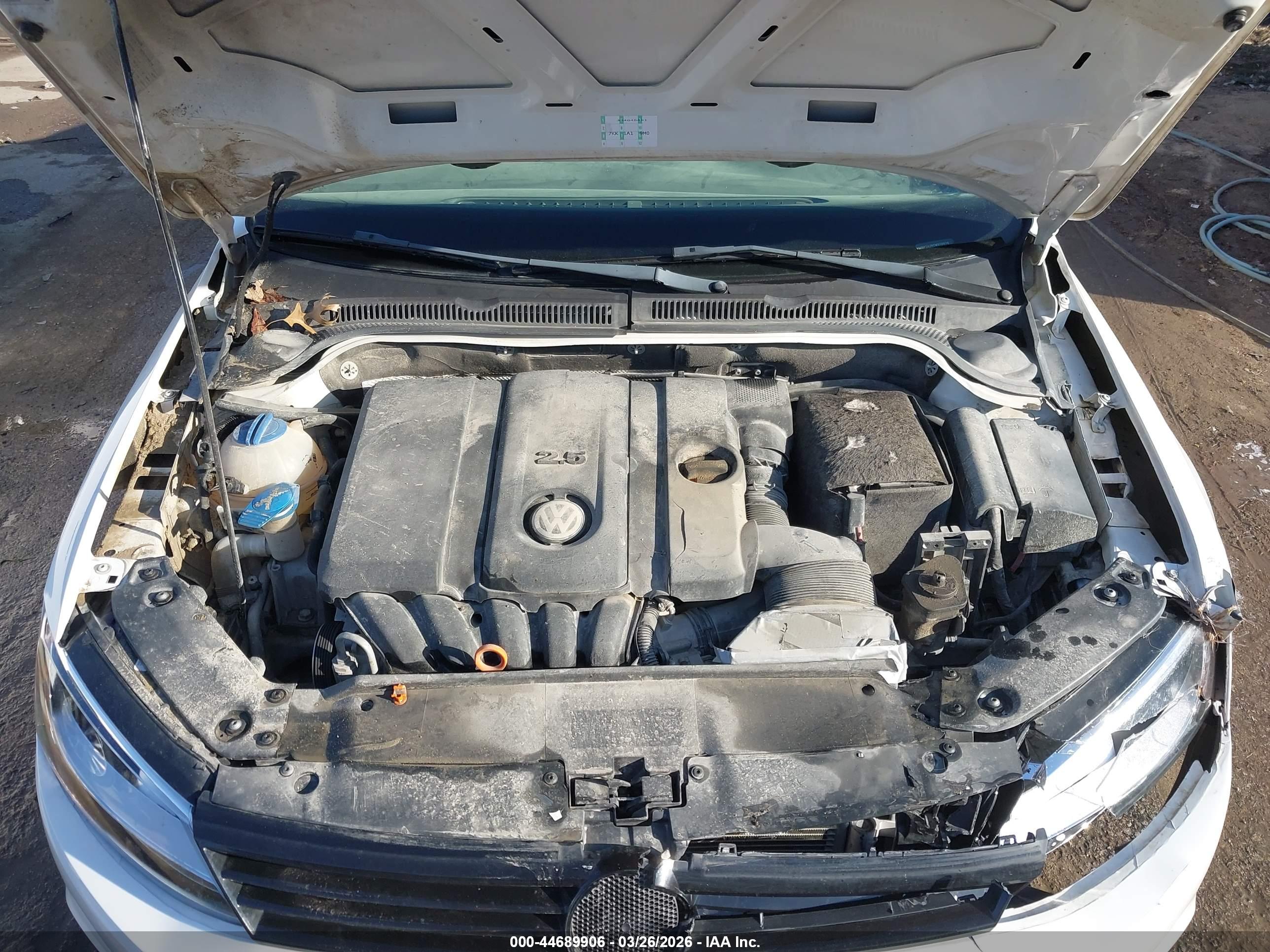 VOLKSWAGEN JETTA image 10