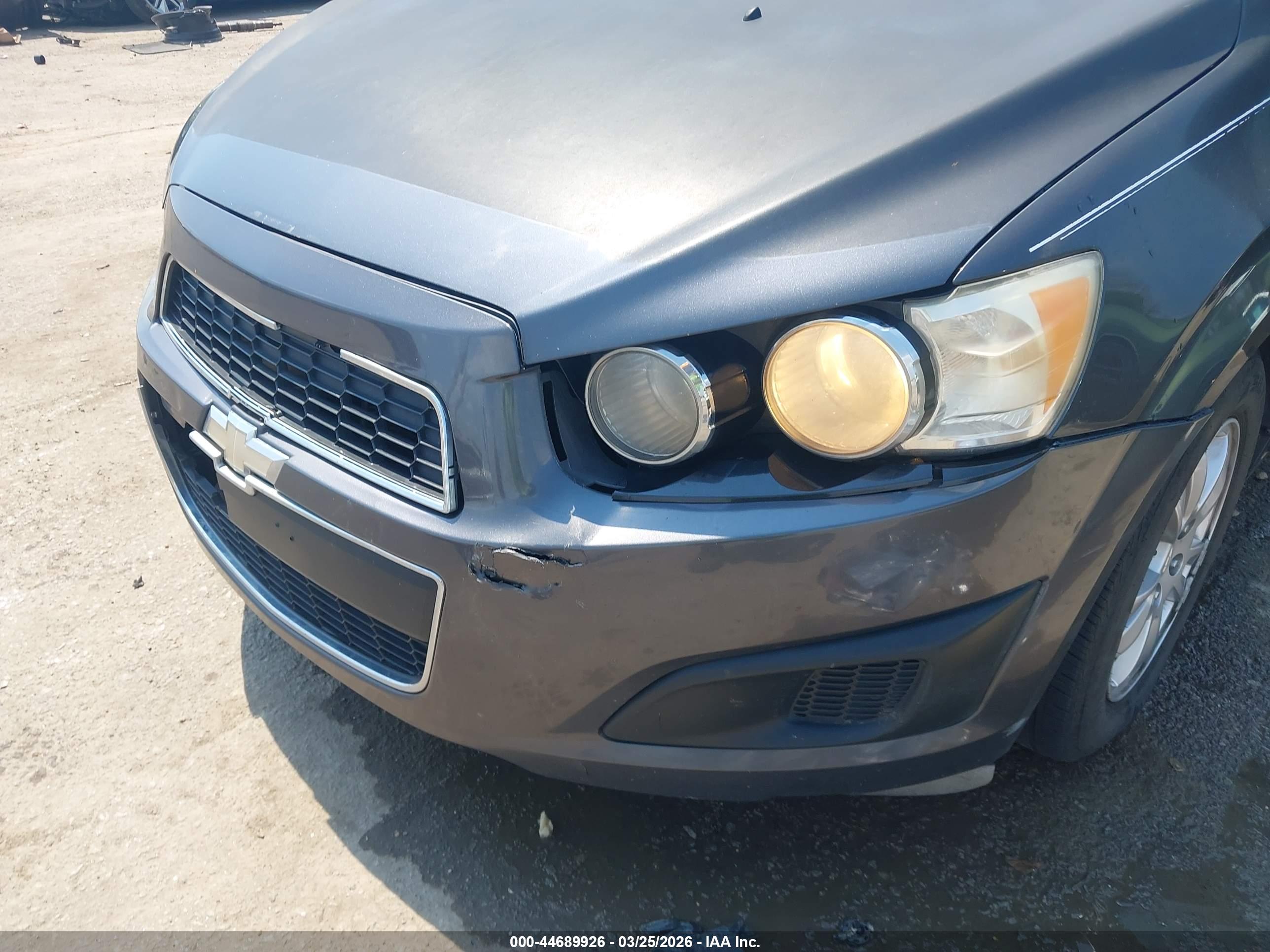 CHEVROLET SONIC image 6