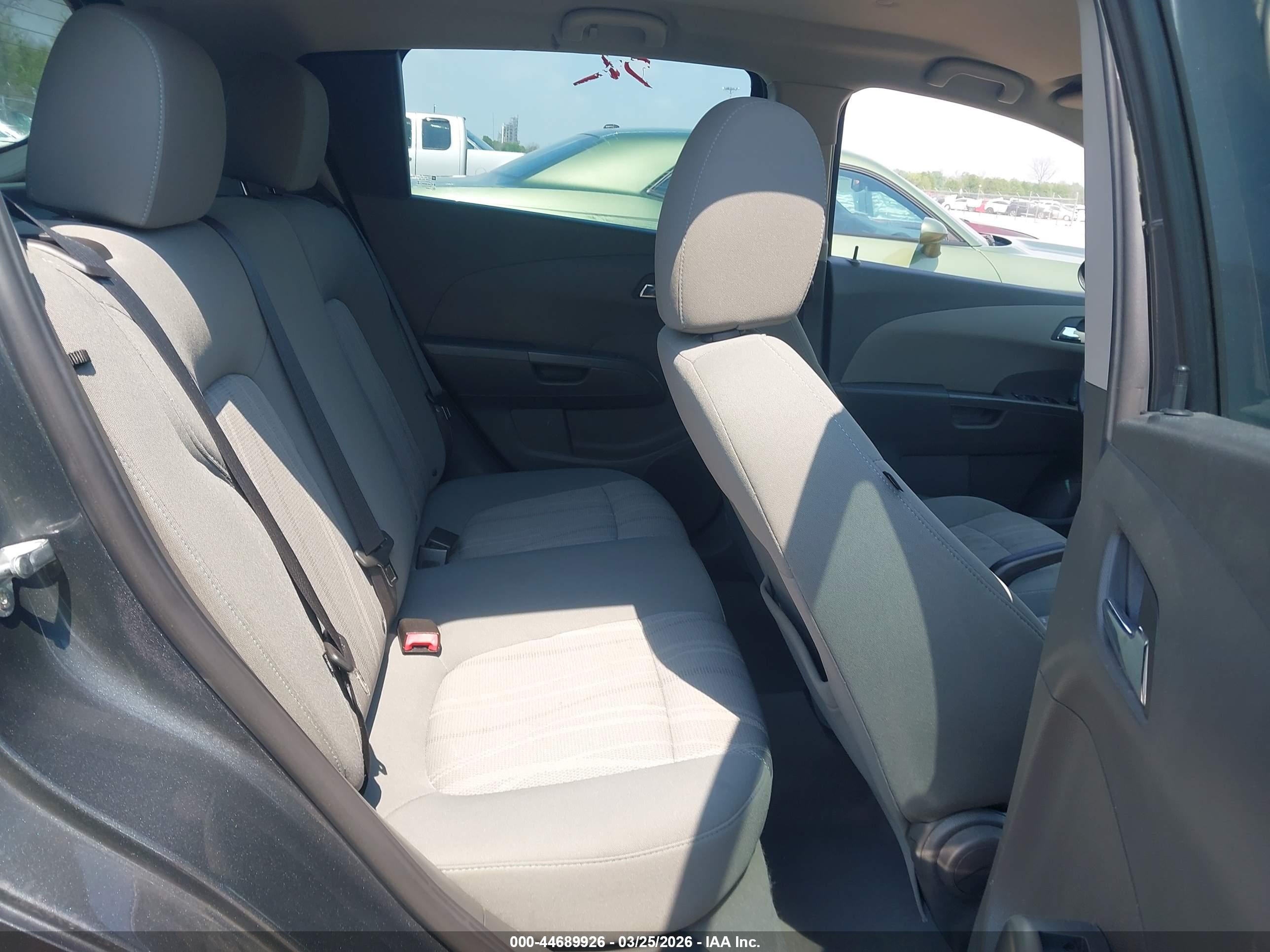 CHEVROLET SONIC image 8