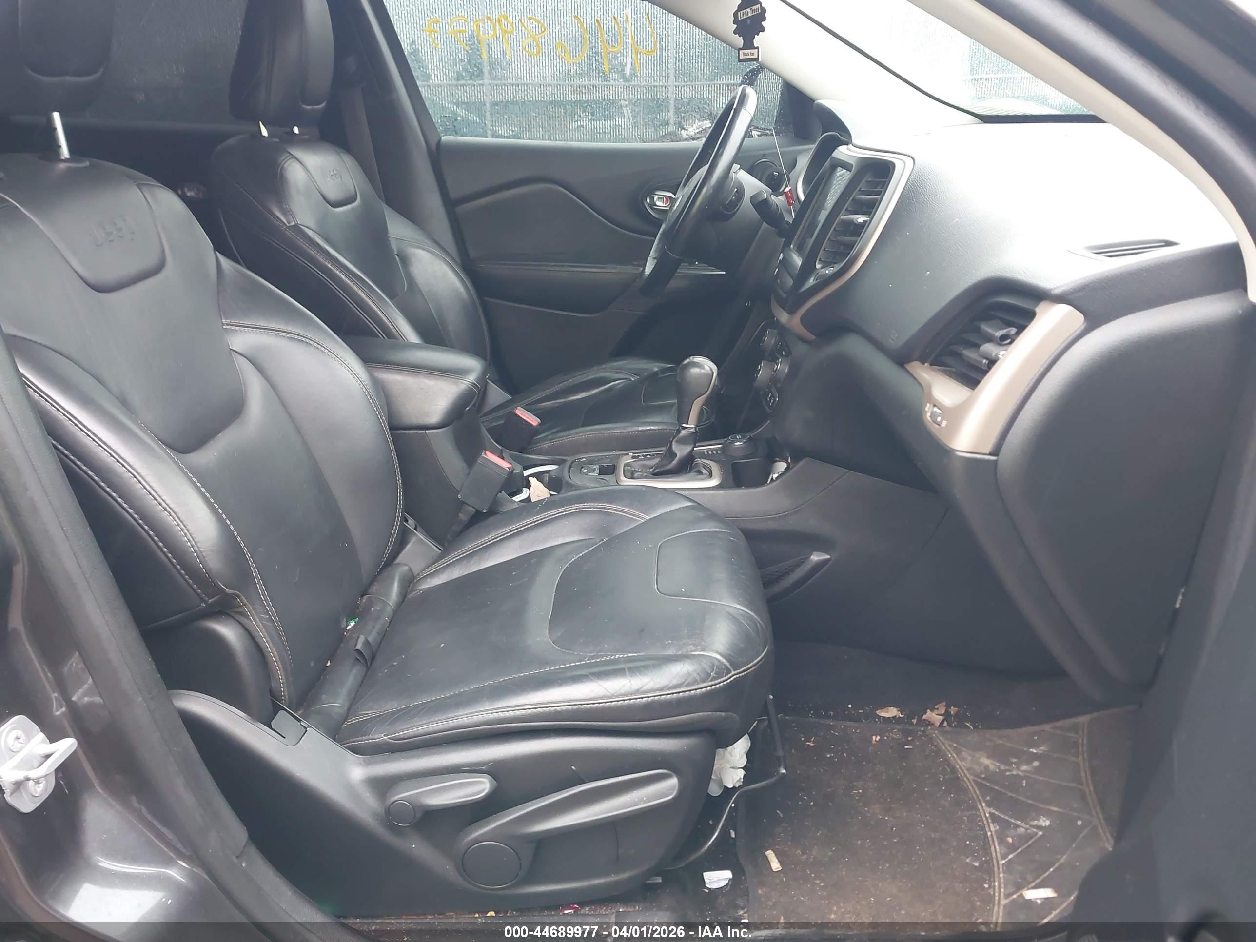 JEEP CHEROKEE image 5