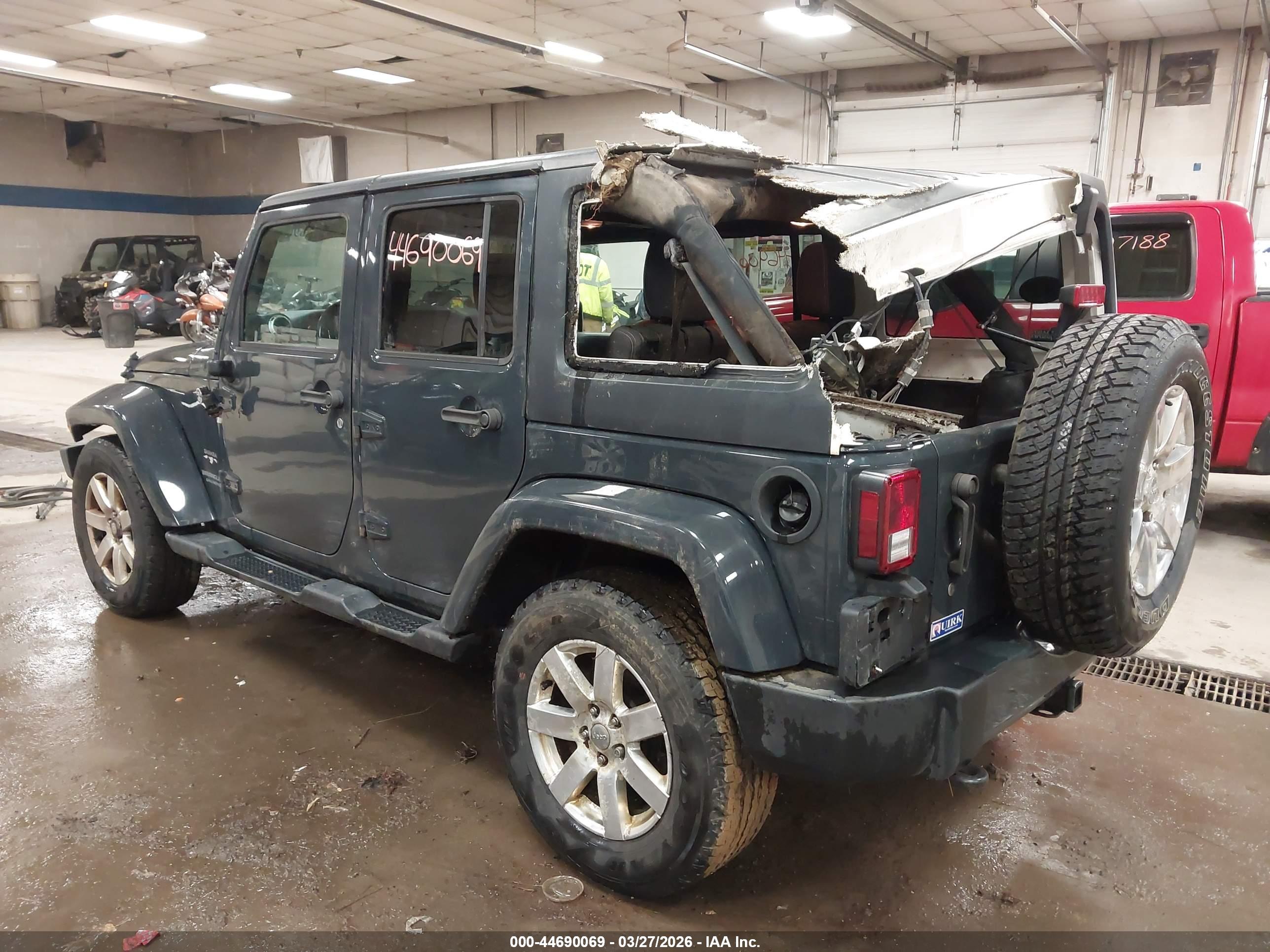 JEEP WRANGLER image 3