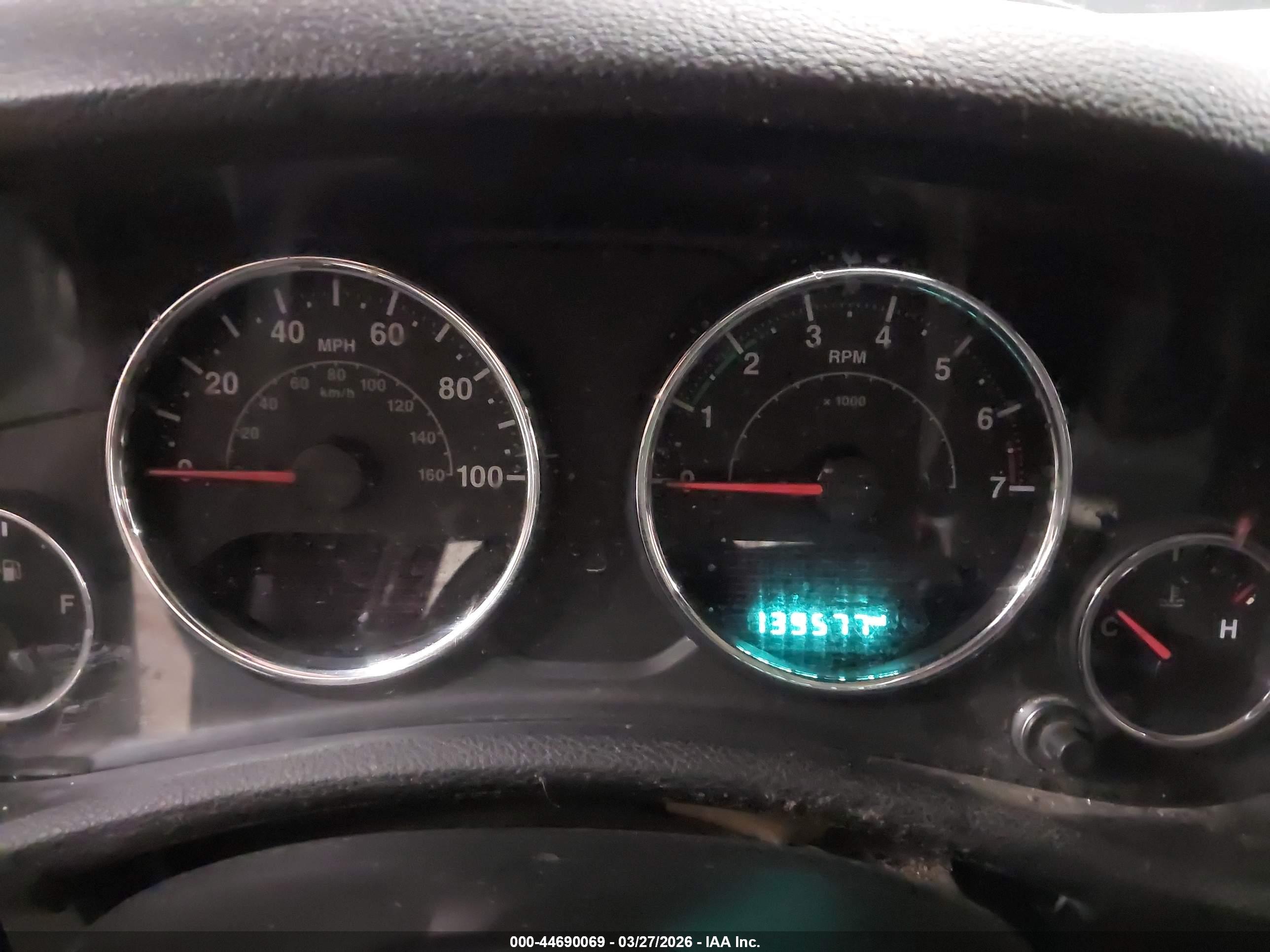 JEEP WRANGLER image 7