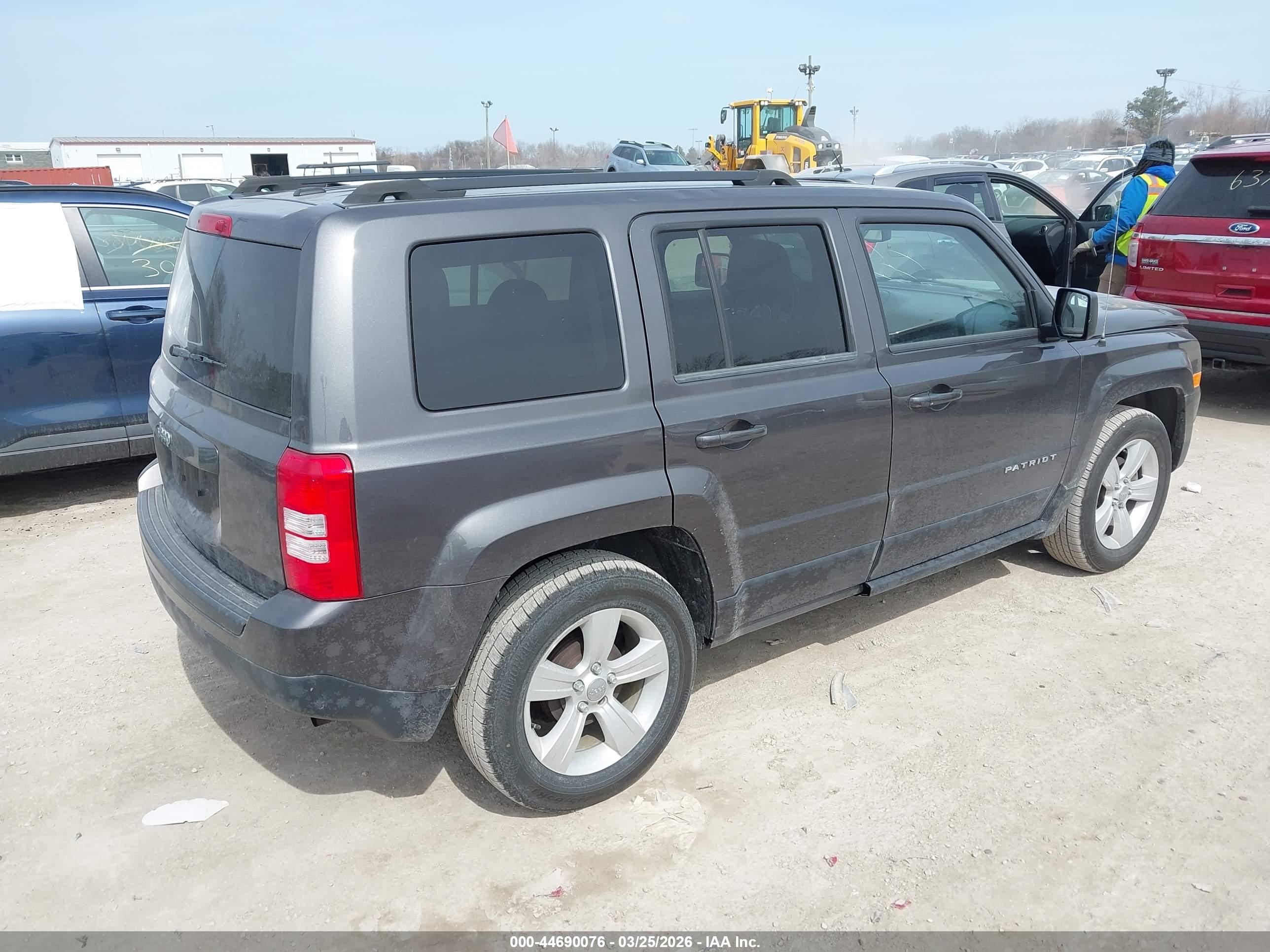 JEEP PATRIOT image 4