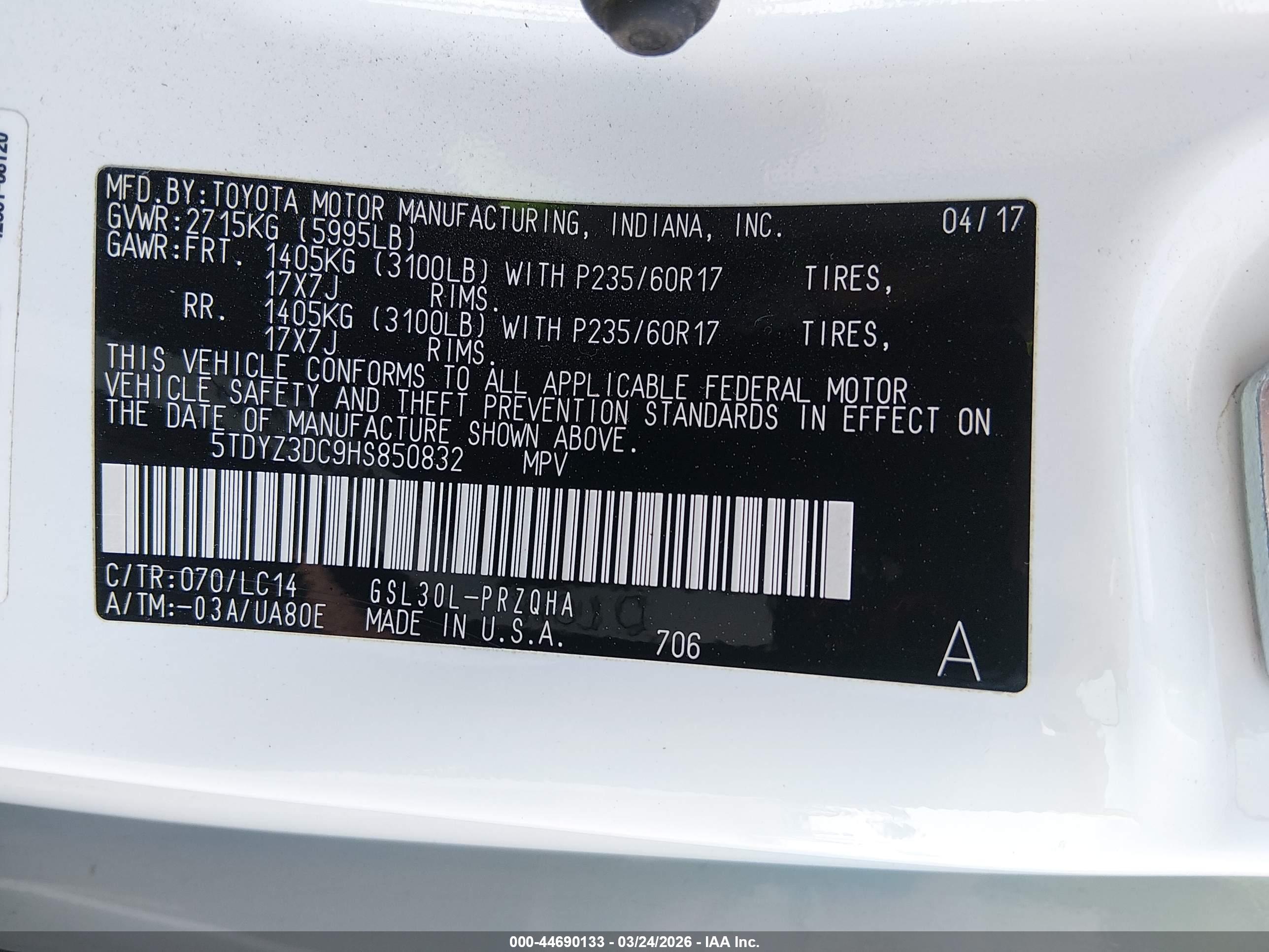 TOYOTA SIENNA image 9