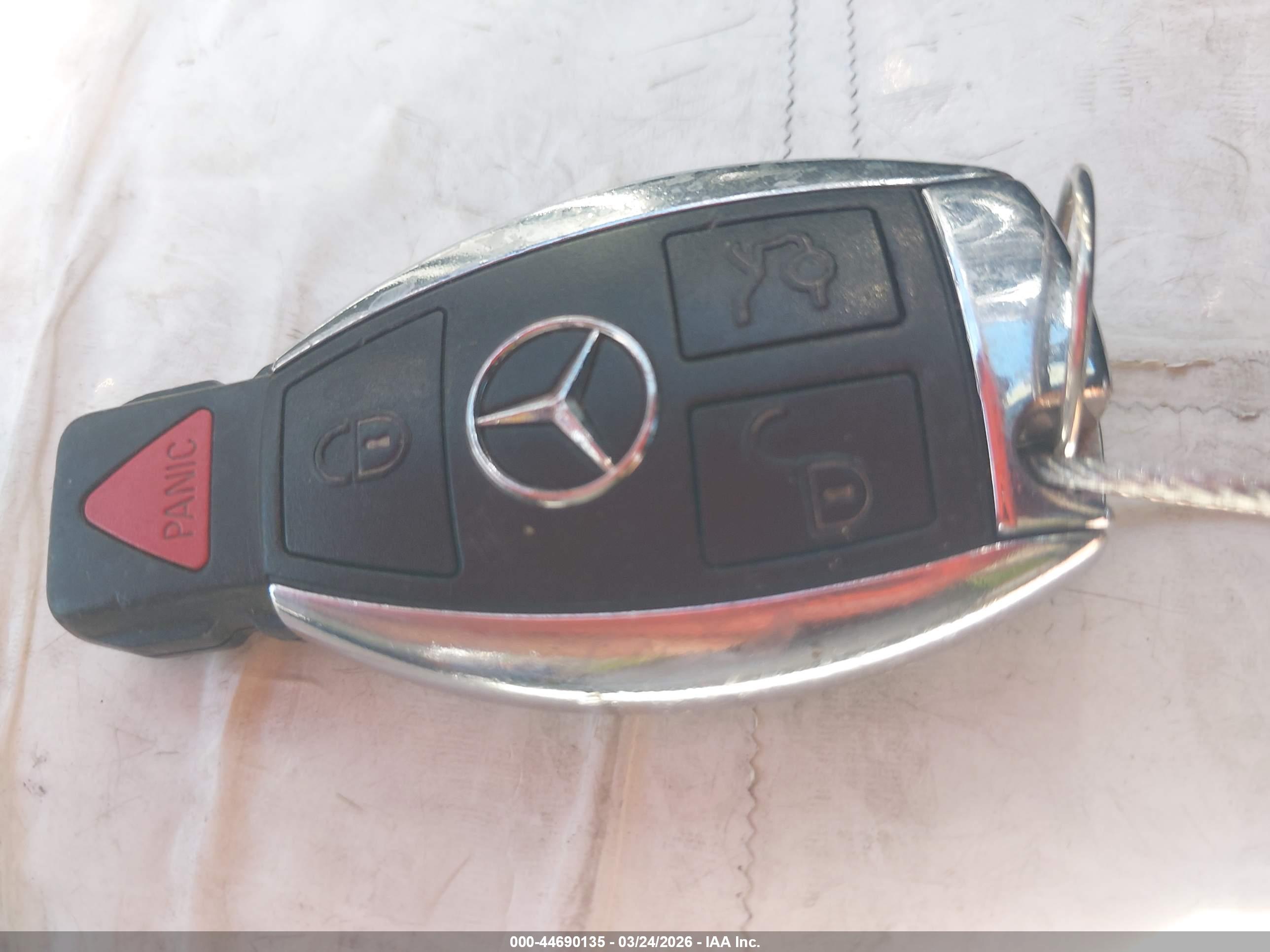MERCEDES-BENZ C image 11