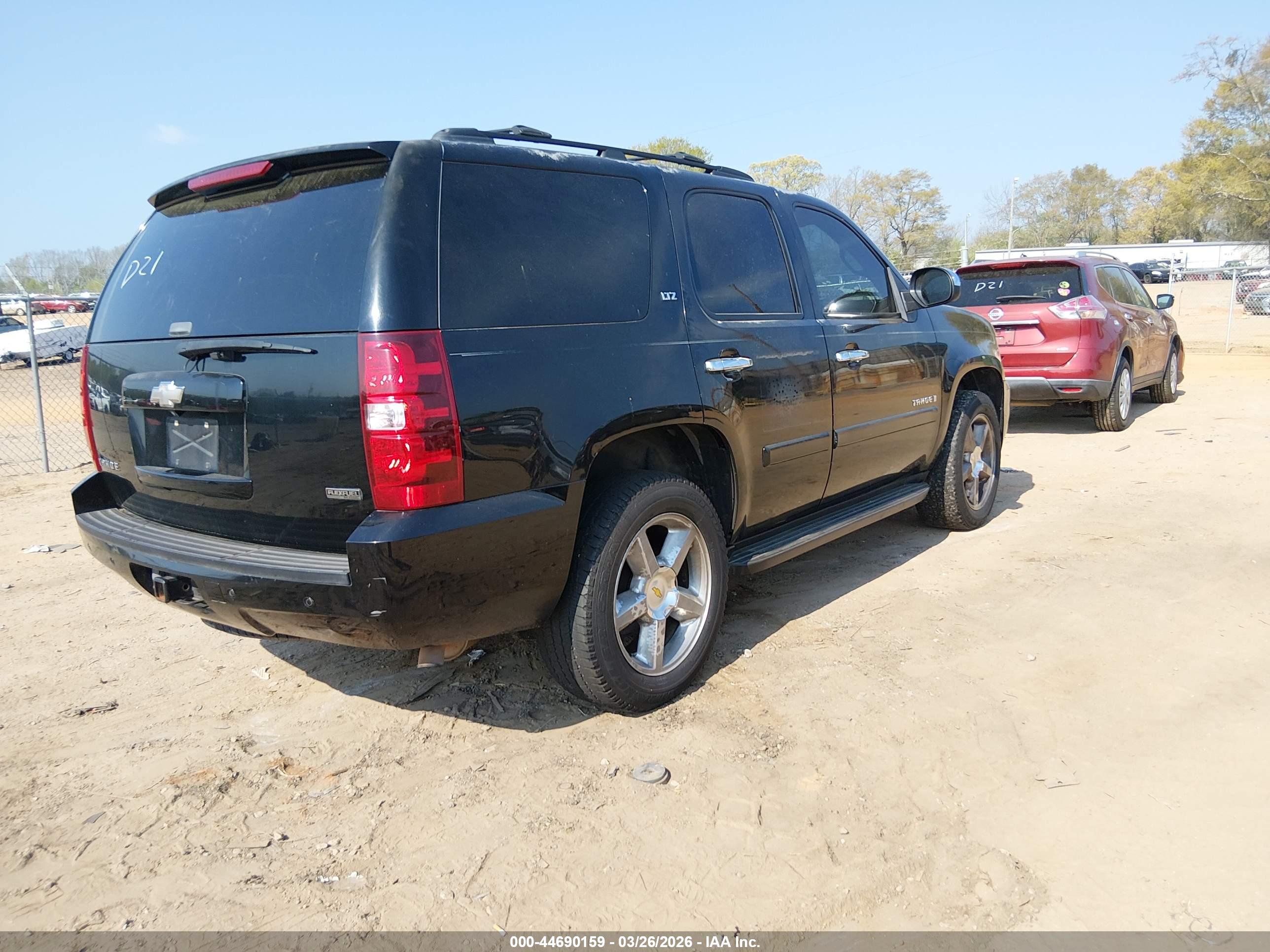CHEVROLET TAHOE image 4