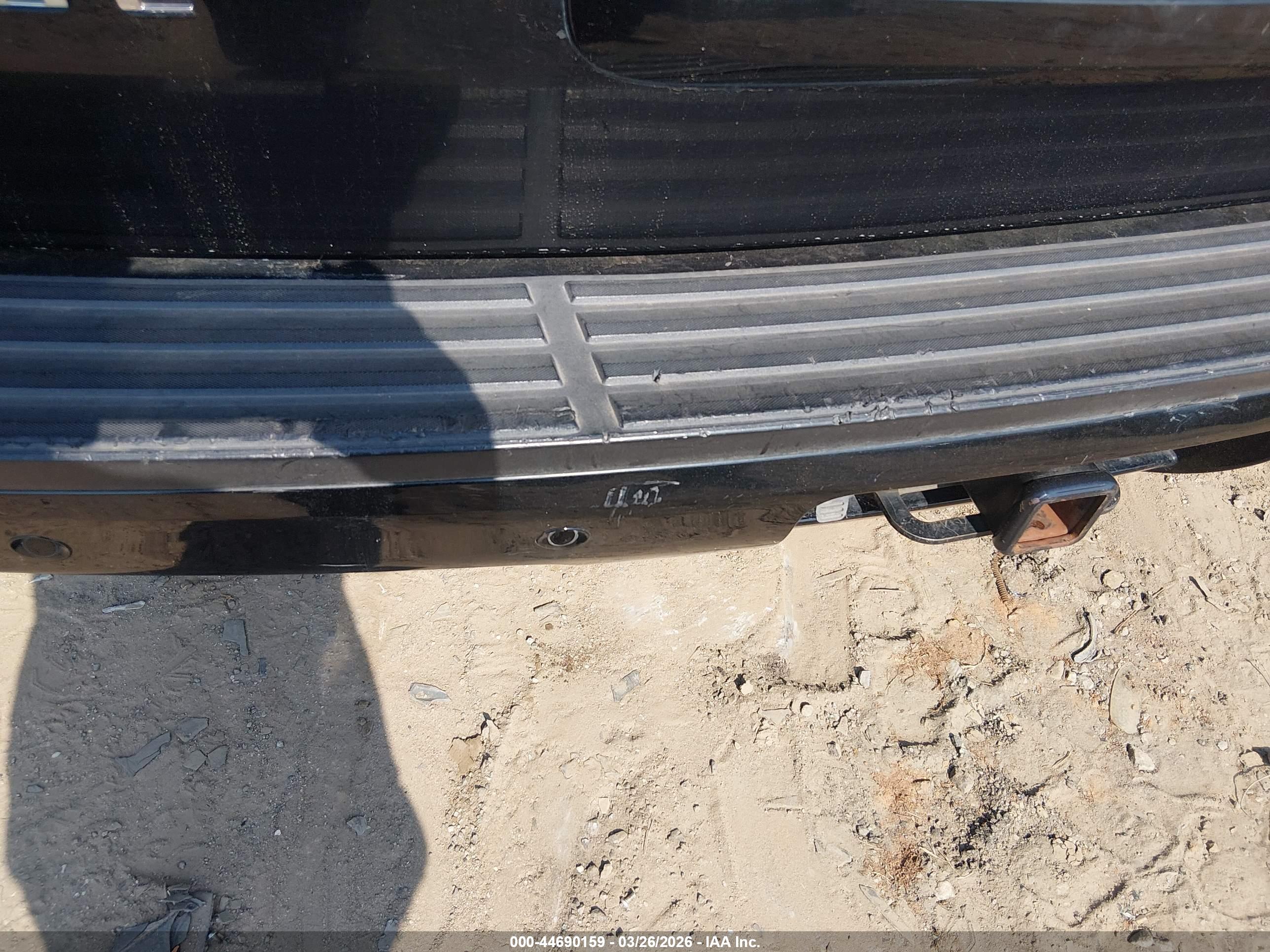CHEVROLET TAHOE image 6