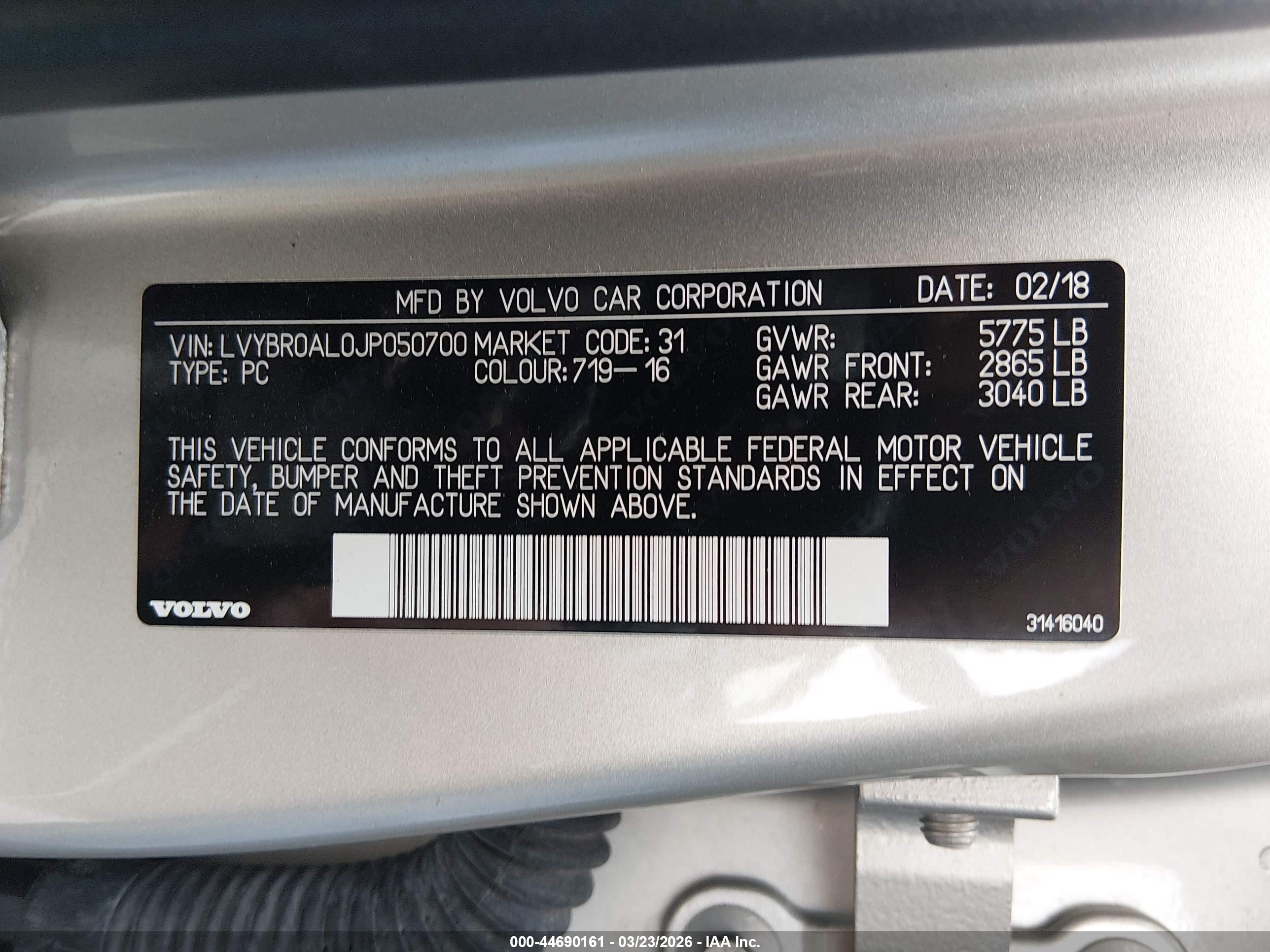 VOLVO S90 image 9