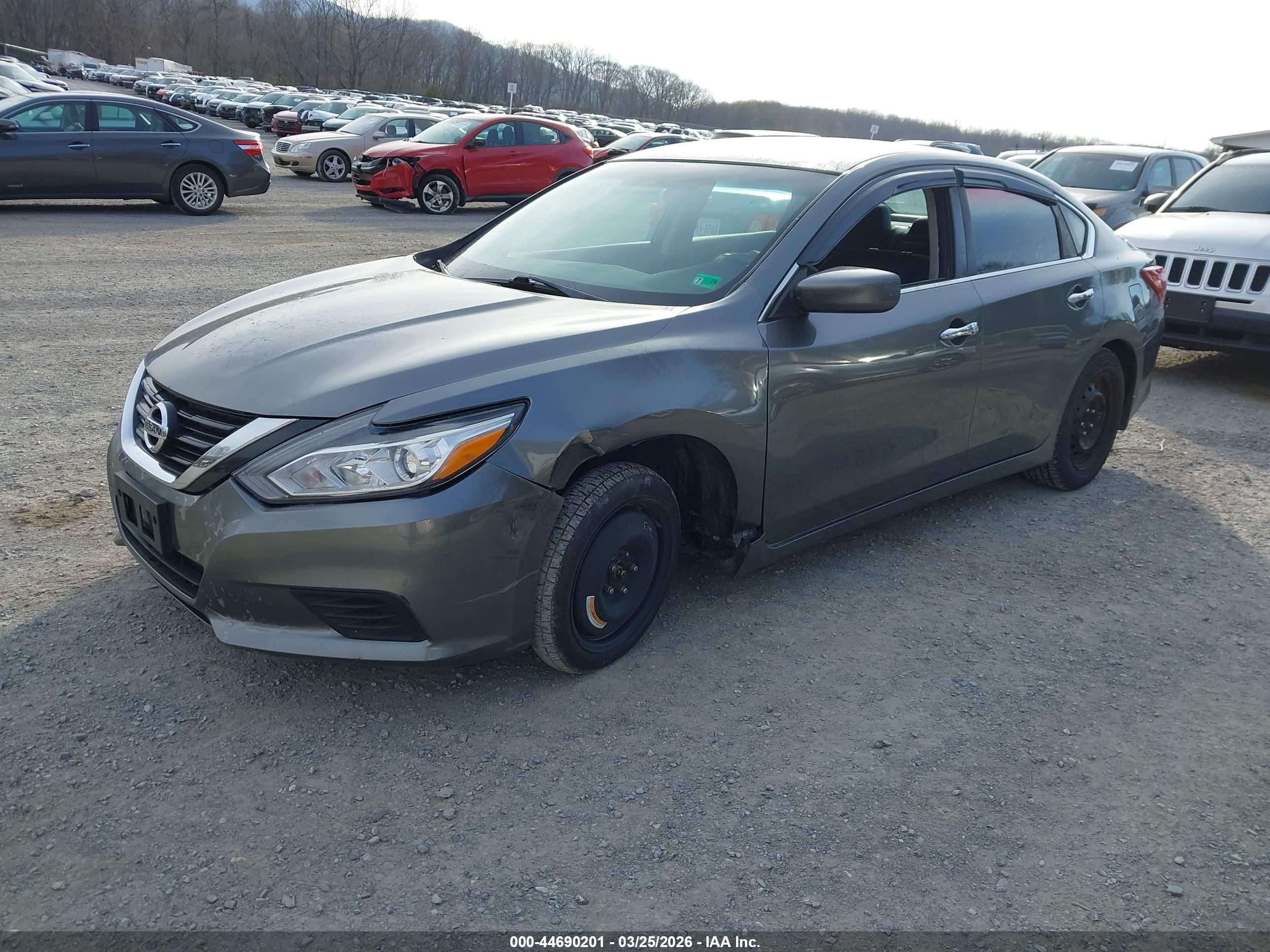 NISSAN ALTIMA image 2