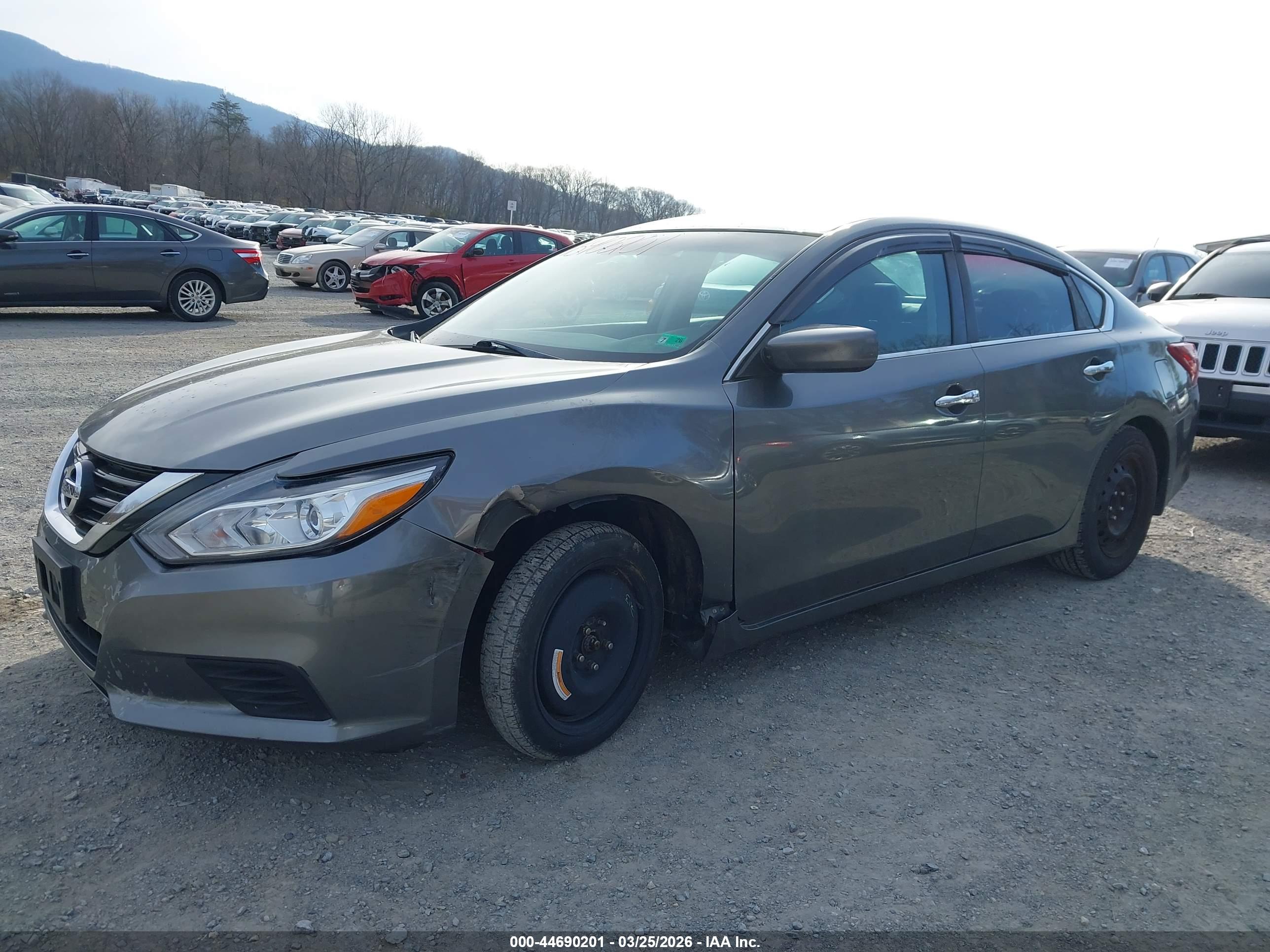 NISSAN ALTIMA image 6