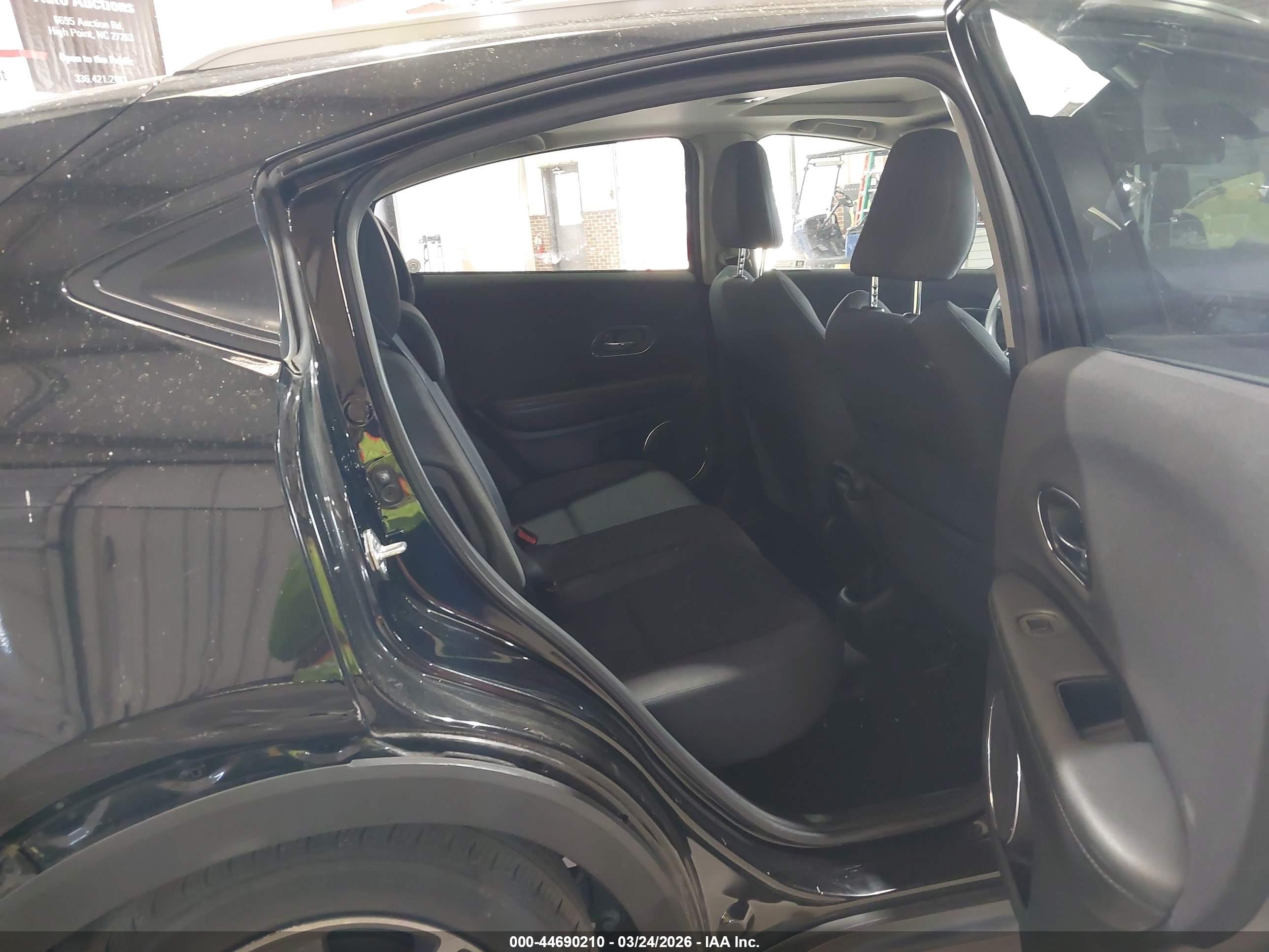HONDA HR-V image 8