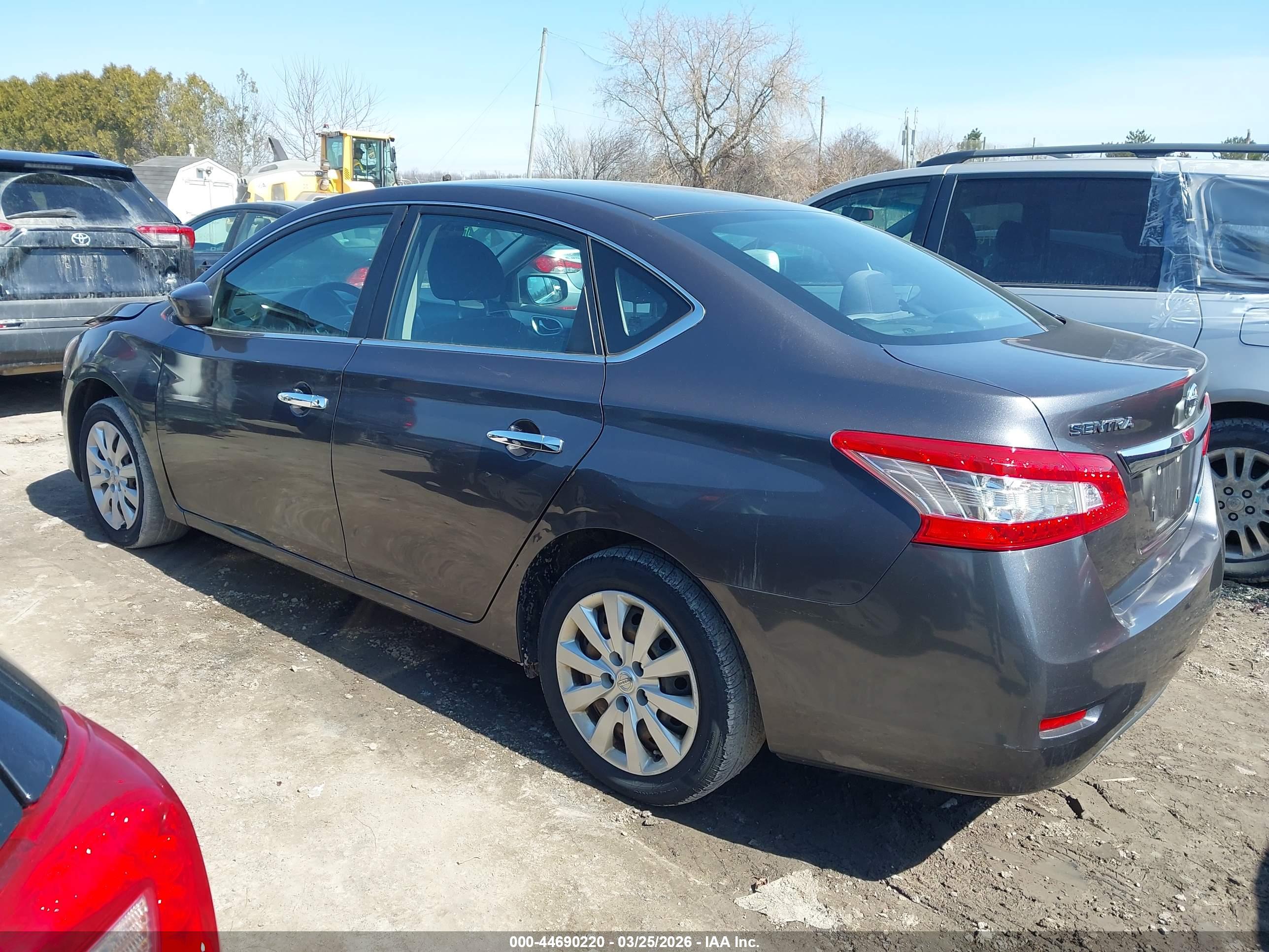 NISSAN SENTRA image 3