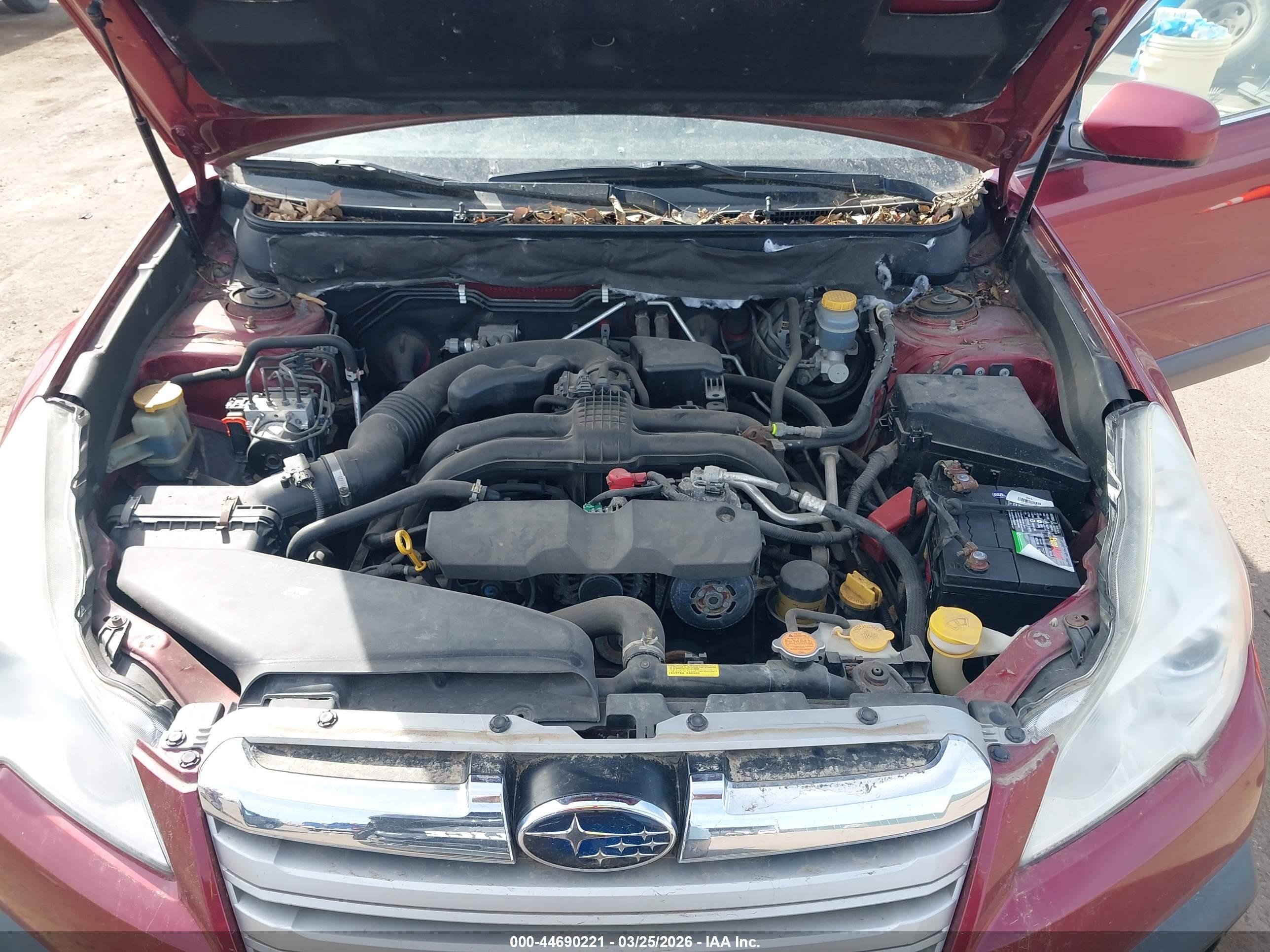 SUBARU OUTBACK image 10