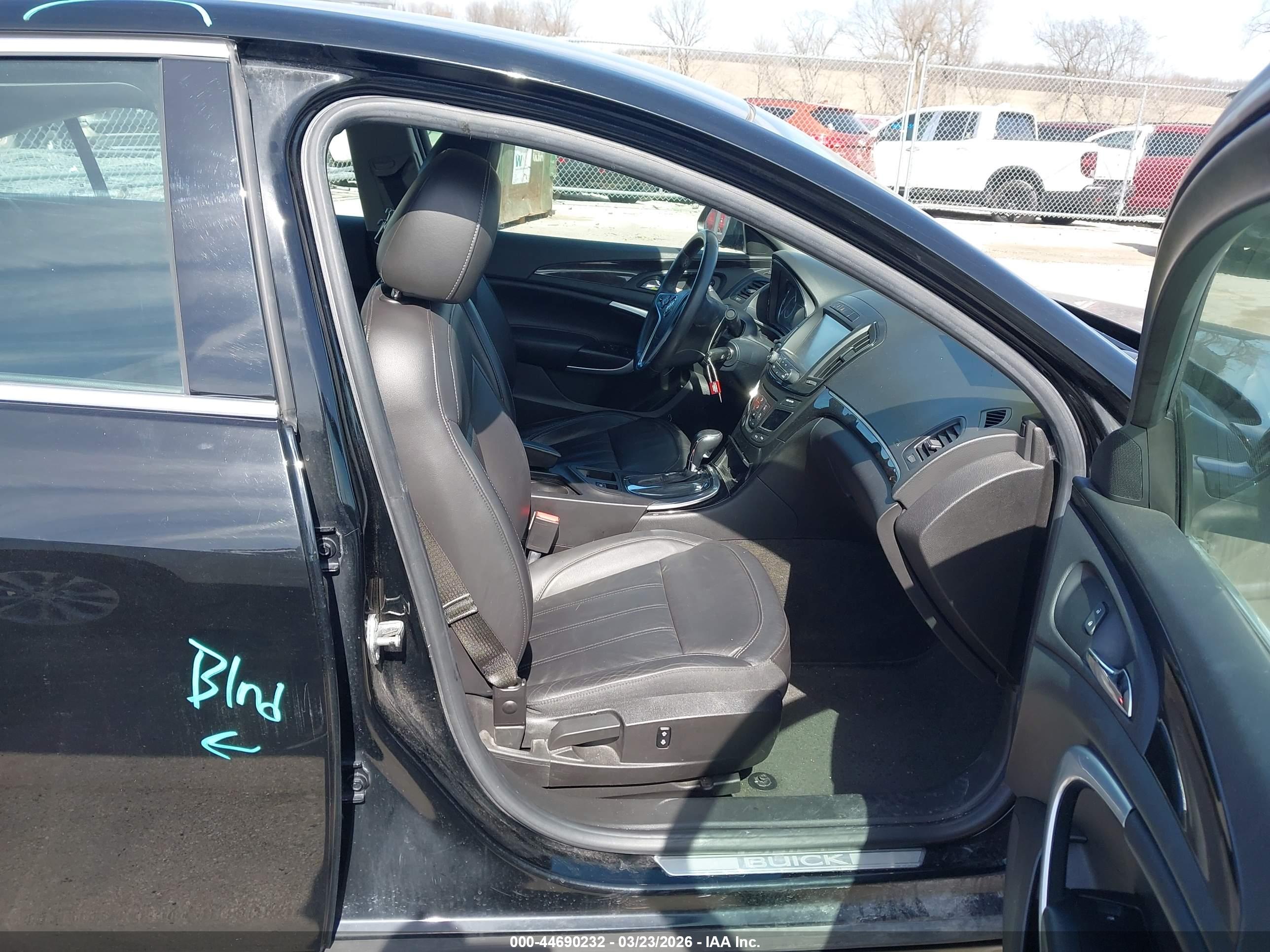 BUICK REGAL image 5