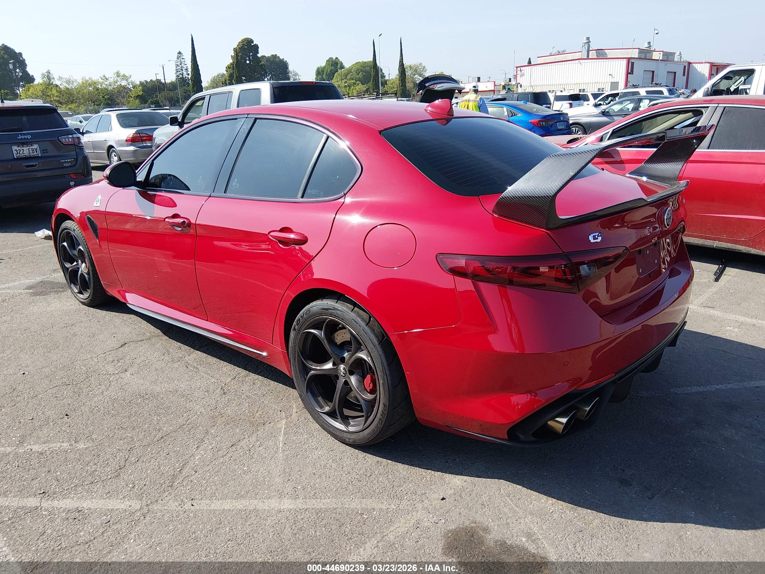 ALFA ROMEO image 3
