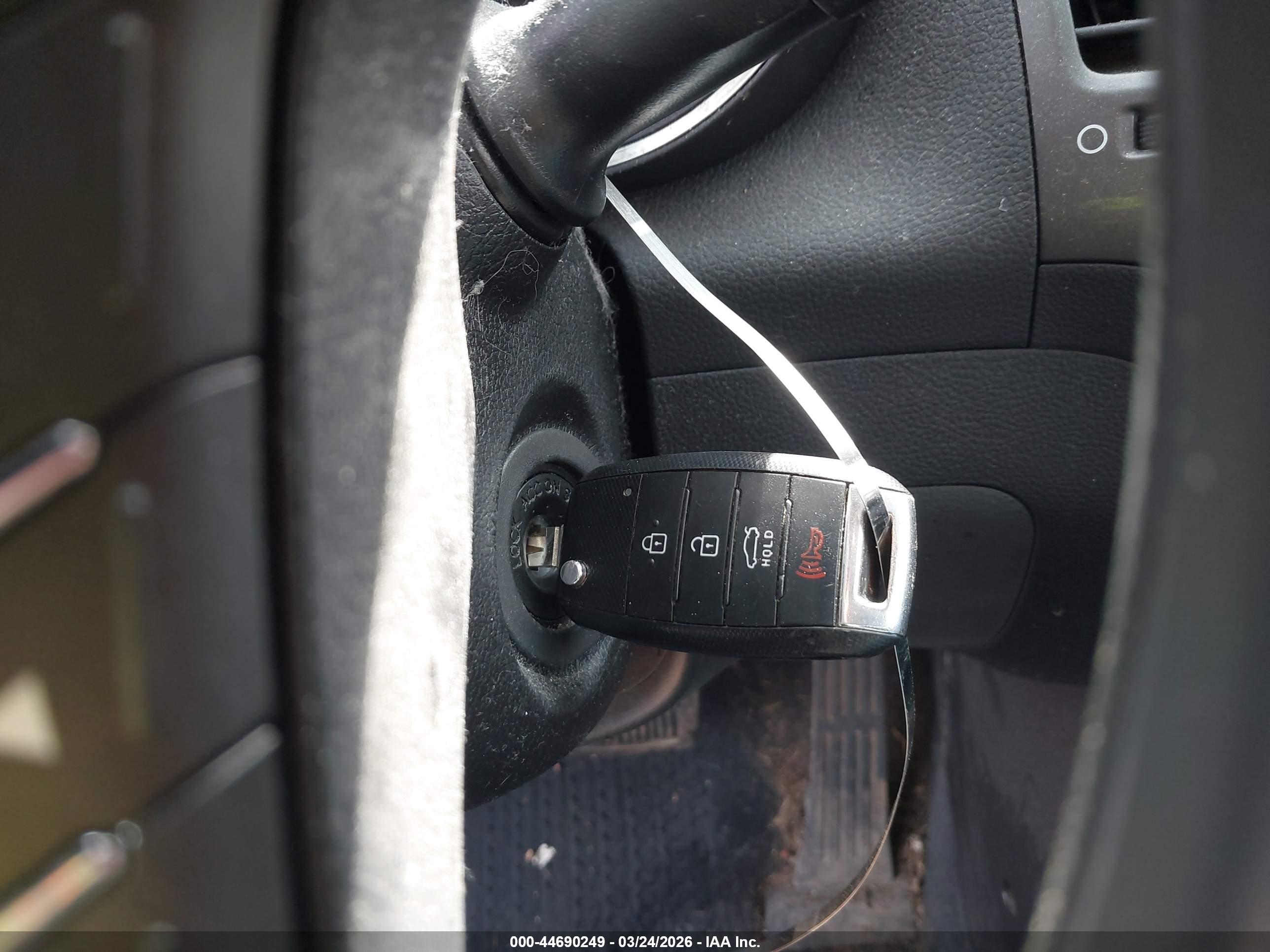 KIA FORTE image 11