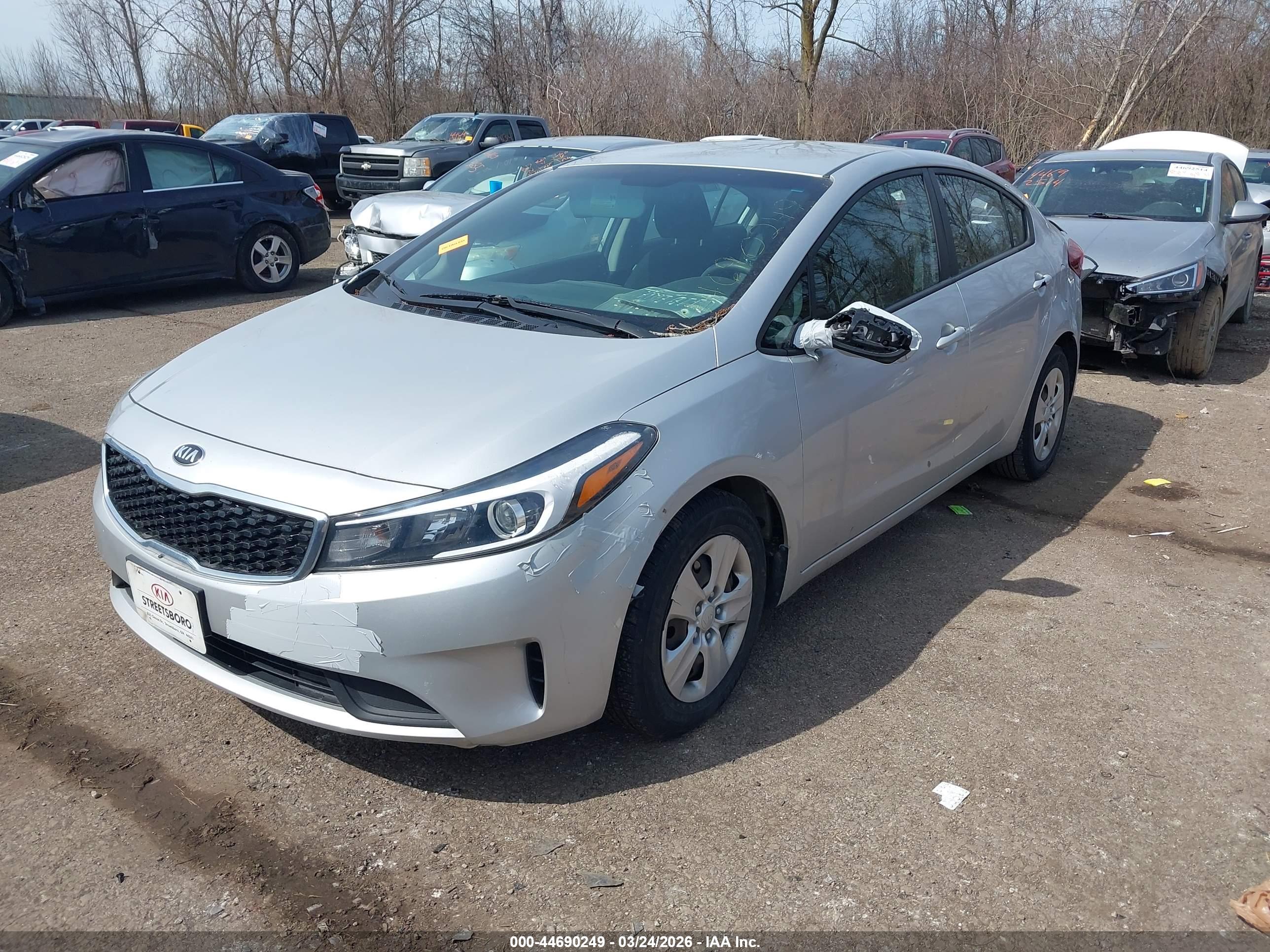 KIA FORTE image 2