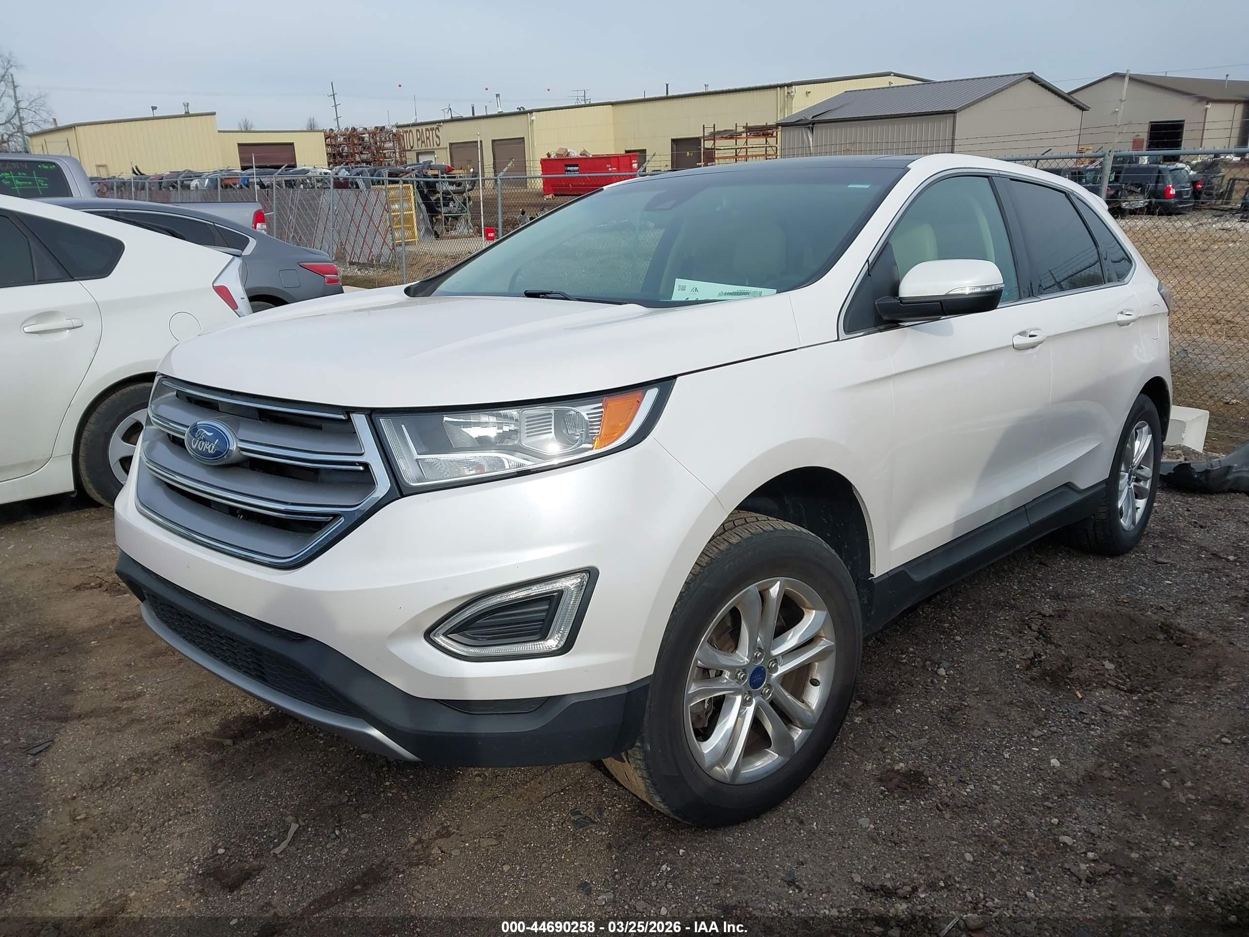 FORD EDGE image 2