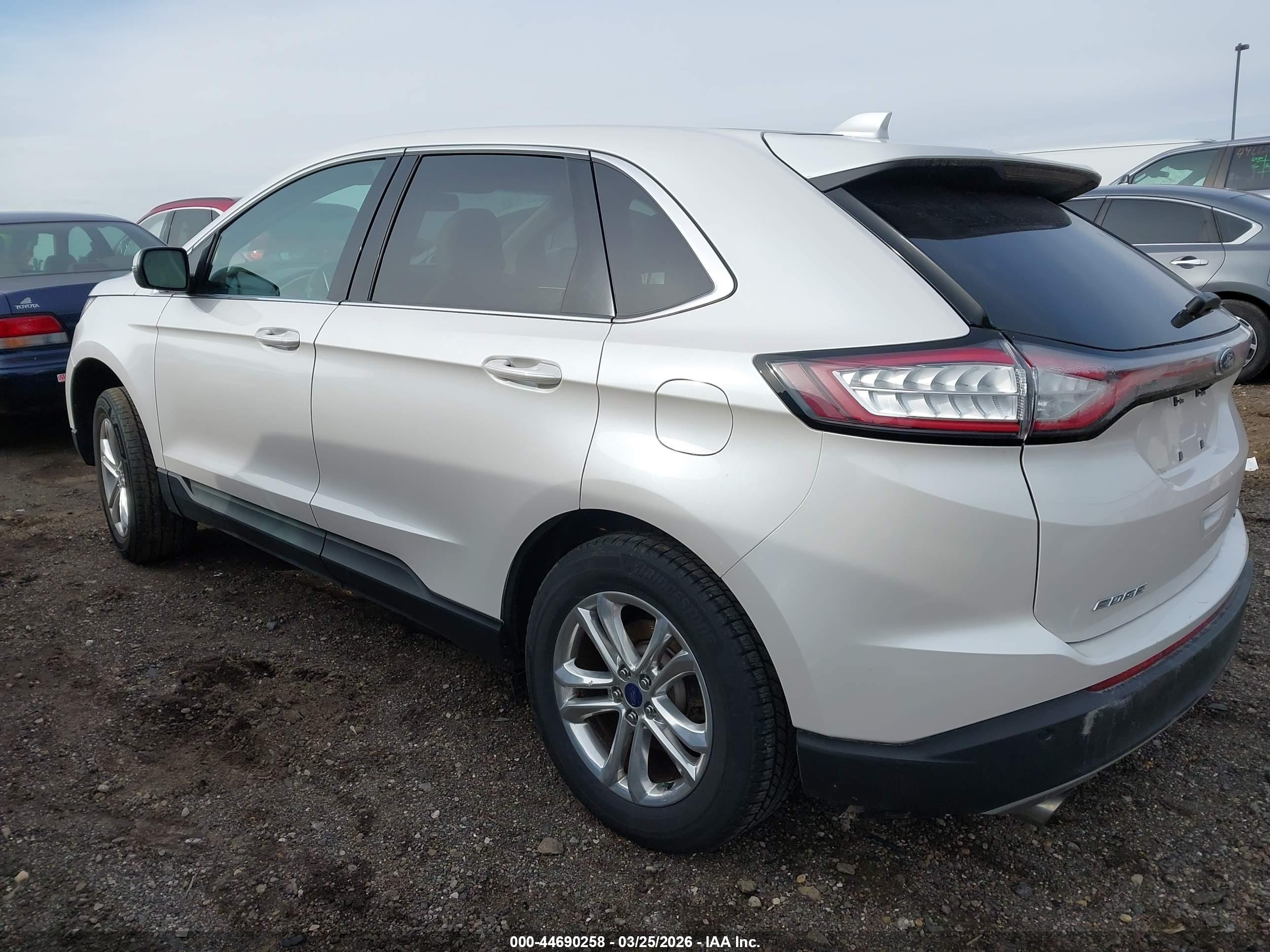 FORD EDGE image 3