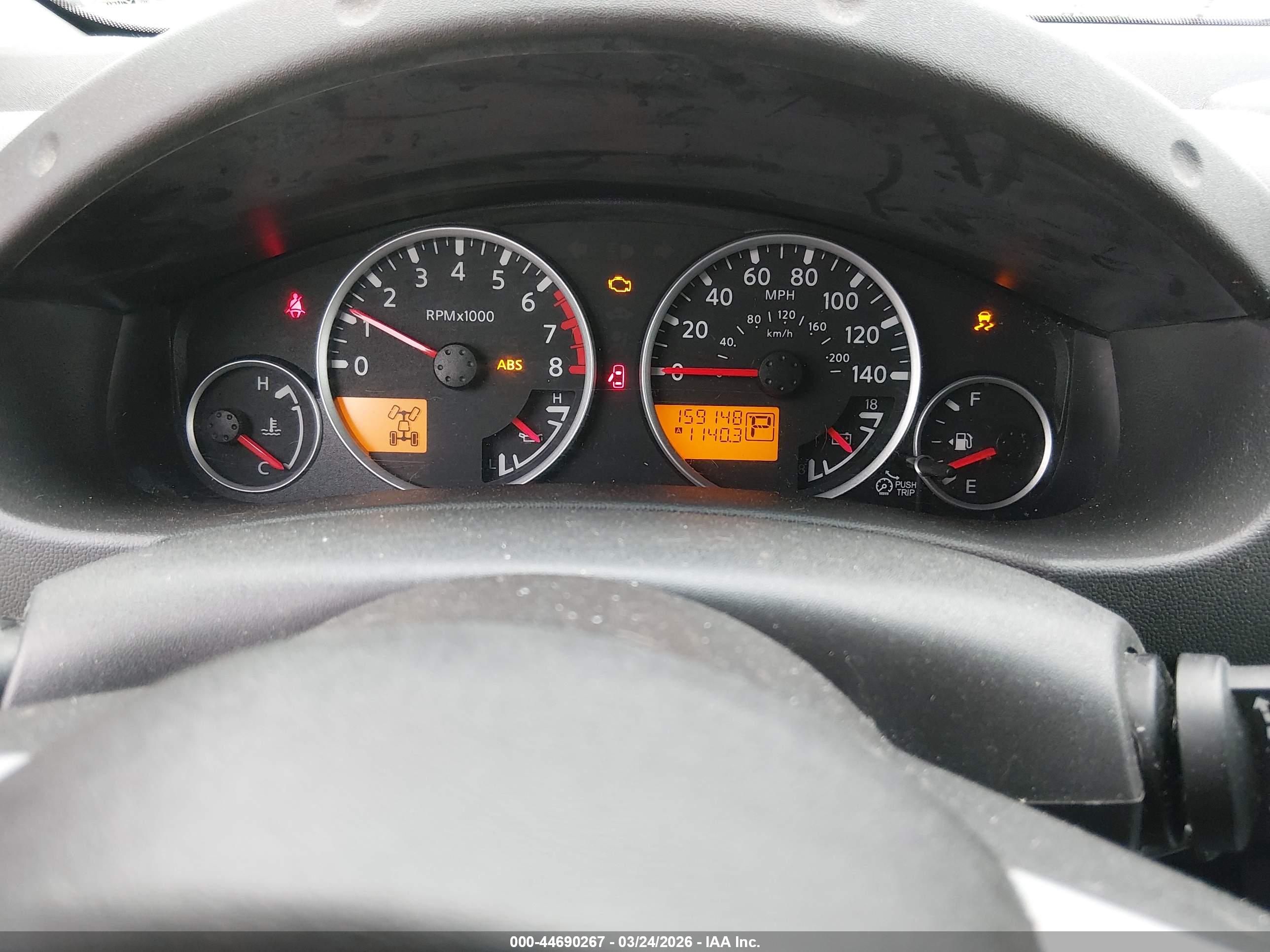NISSAN PATHFINDER image 7
