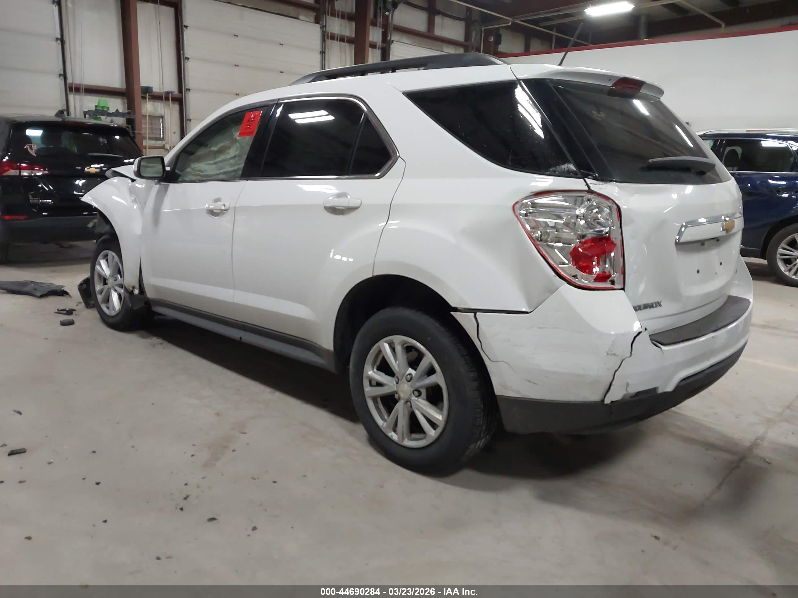 CHEVROLET EQUINOX image 3