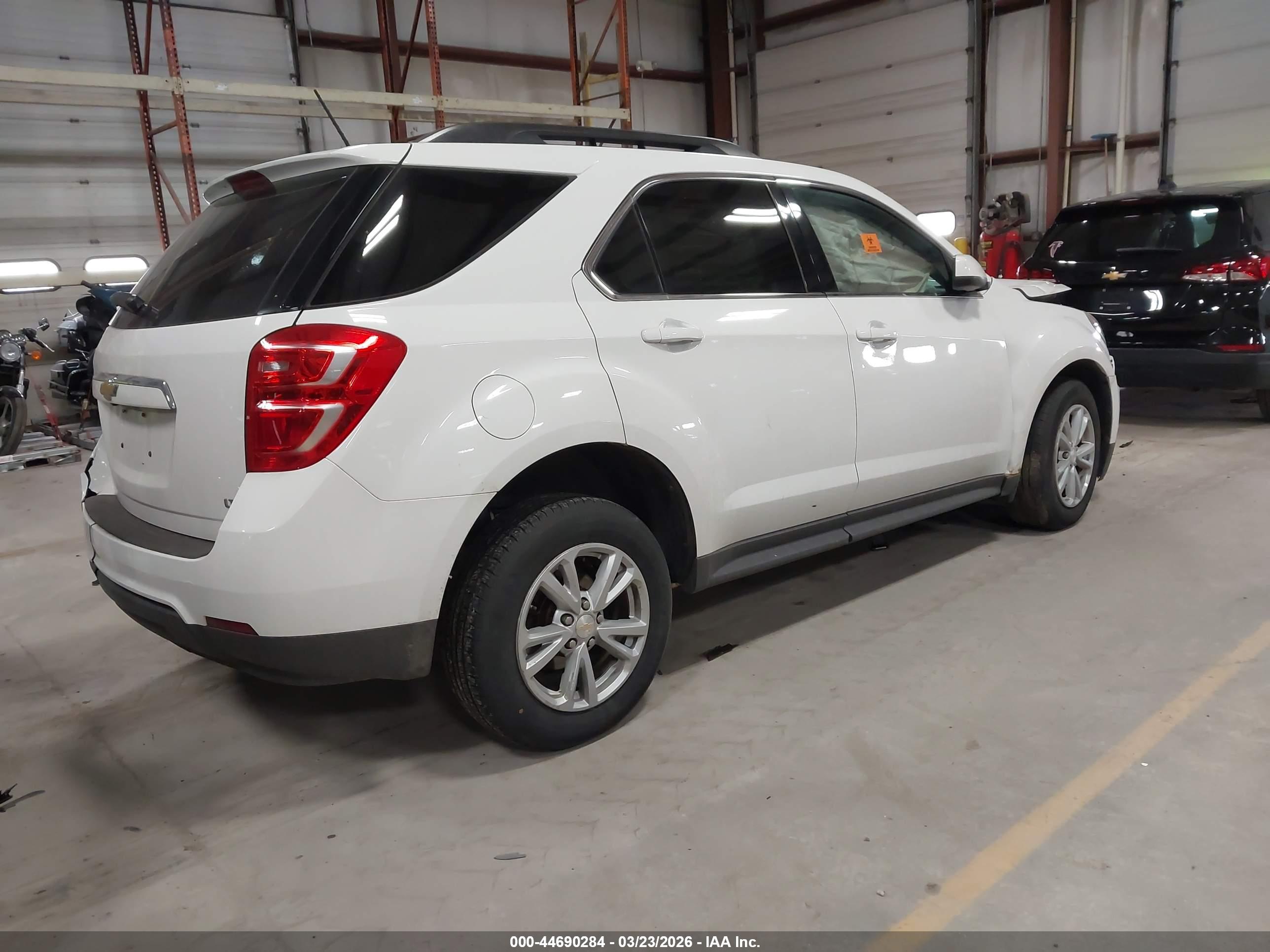 CHEVROLET EQUINOX image 4